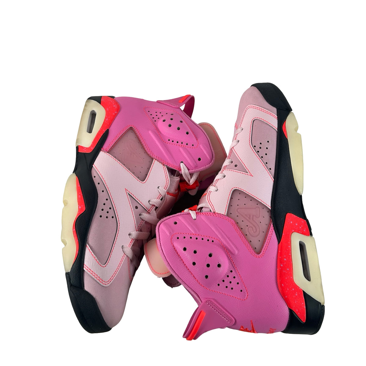 IQ5706 600 Jordan 6 Retro Awake NY Playful Pink [USED] - 9.5 M (Used)