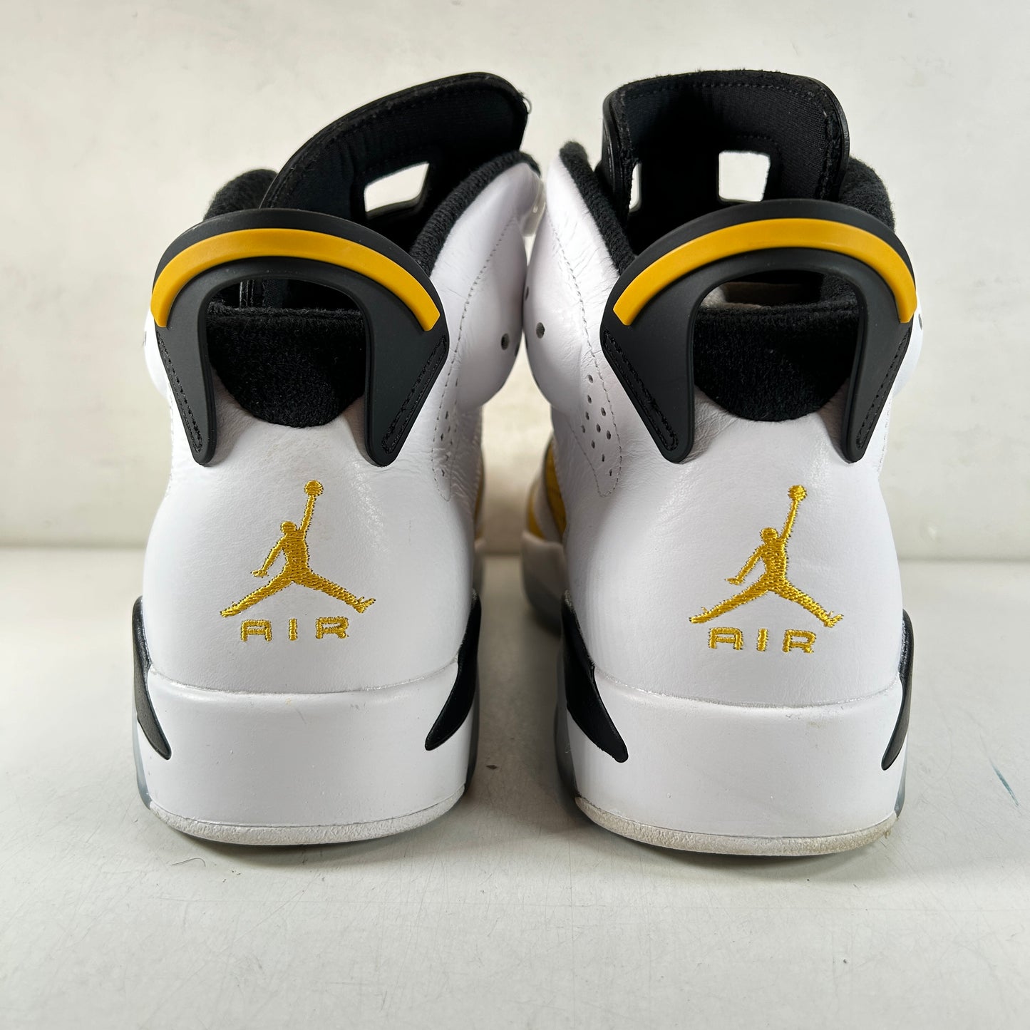 CT8529 170 Jordan 6 Retro Yellow Ochre [USED] - 10 (Used)