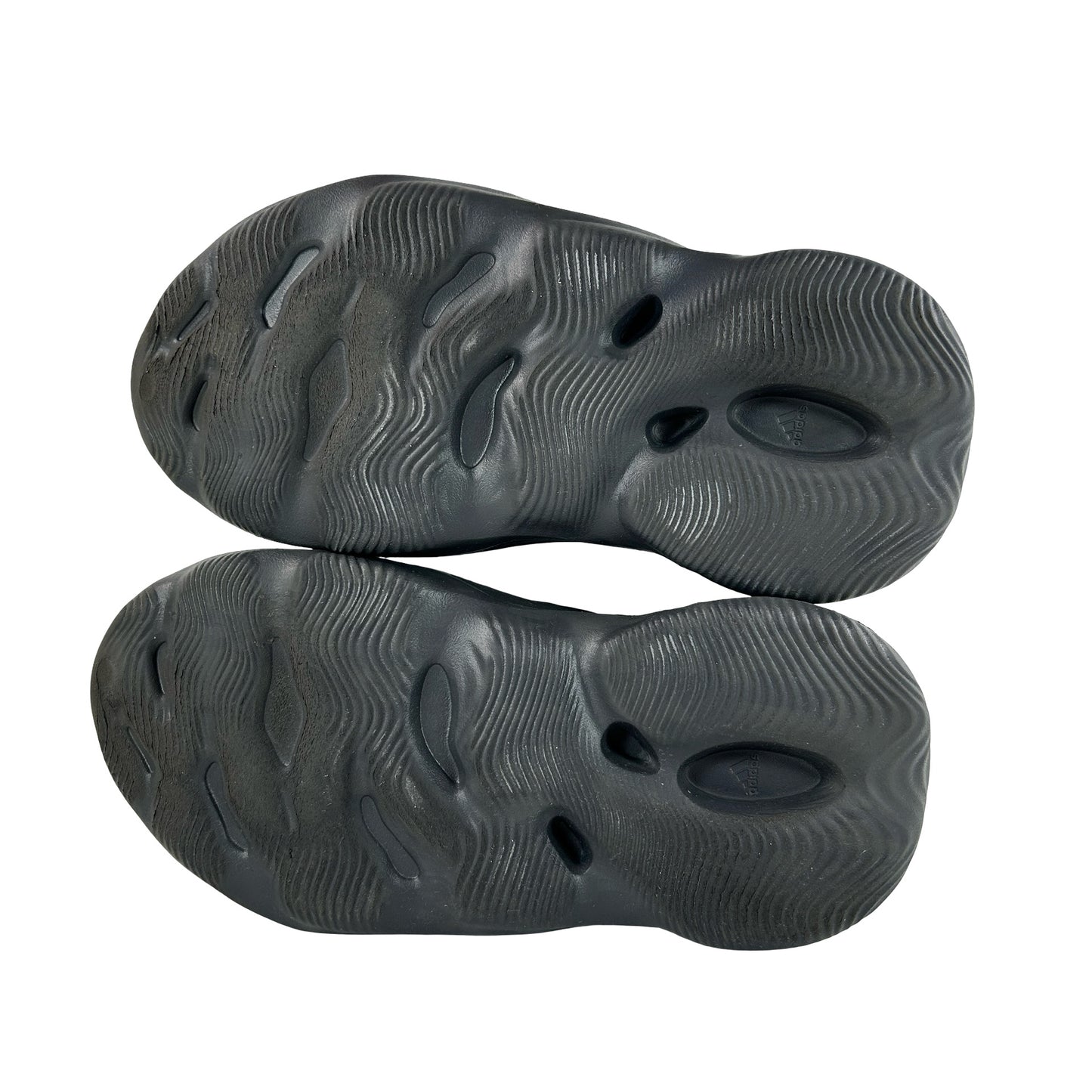 HP8739 Adidas Yeezy Foam RNR Onyx [USED] - 8 M (Used3)