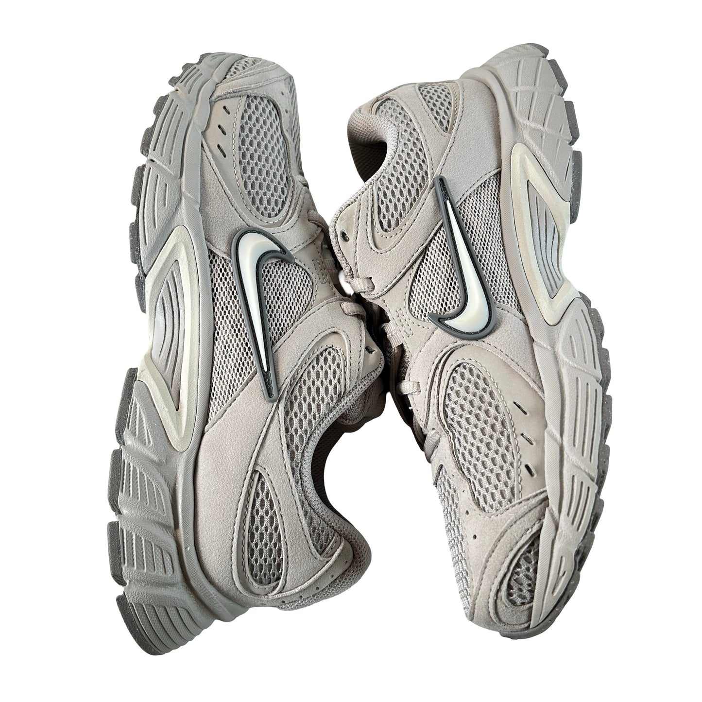 II6292 201 Nike V5 RNR College Grey Vast Grey Fir Summit White [USED] - 7.5 M (Used)