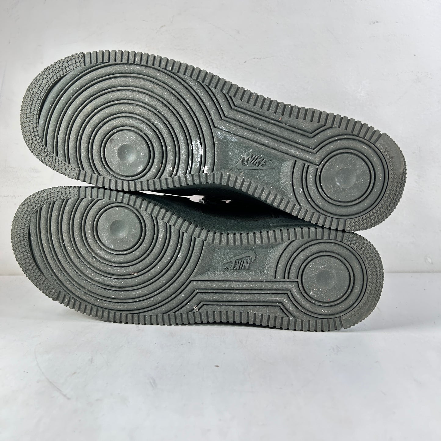 DM7926 300 Nike Air Force 1 High '07 SP Billie Eilish Sequoia [USED] - 9.5 M (Used)