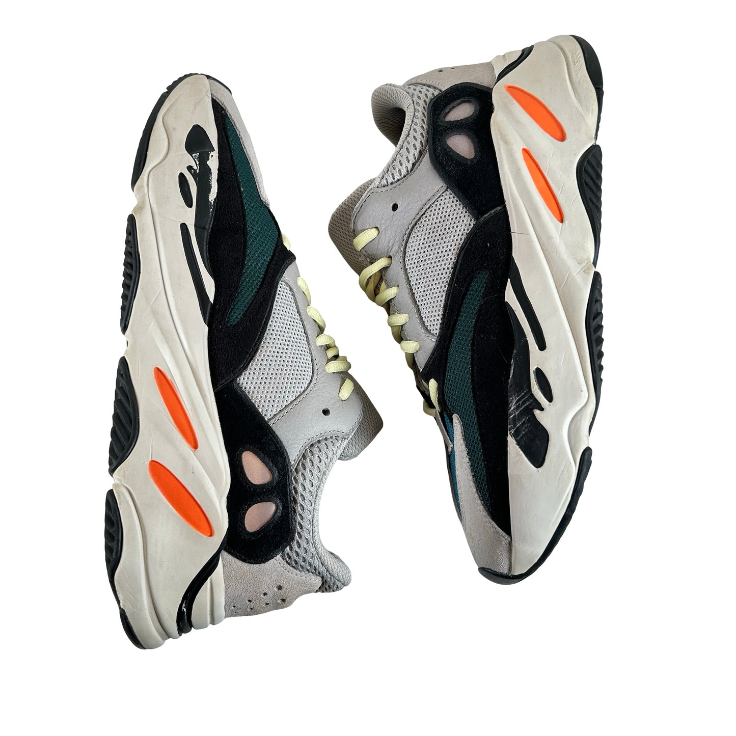 B75571 Yeezy 700 Wave Runner [USED] - 7.5 M (Used)