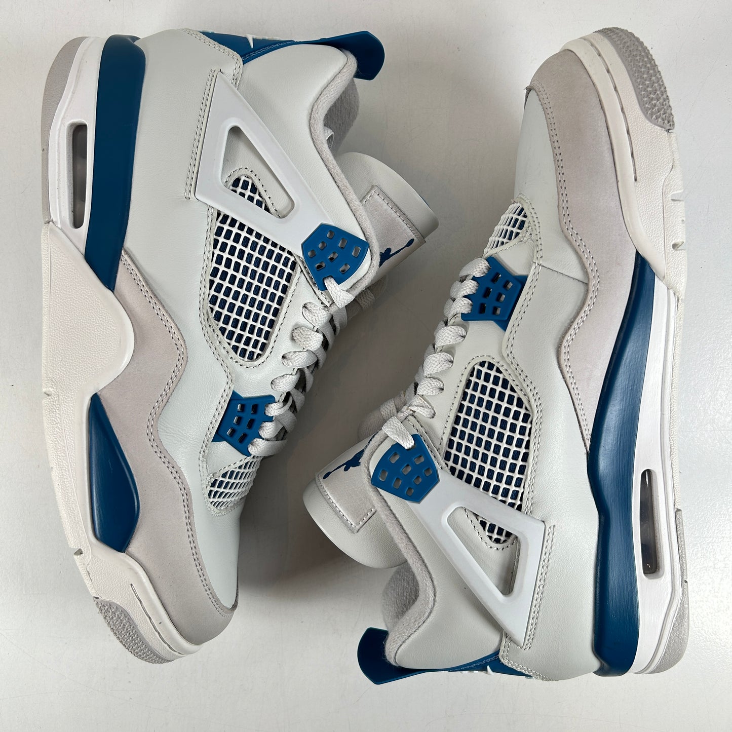 FV5029 141 Jordan 4 Retro Military Blue (2024) [USED] - 9 M (Used3)