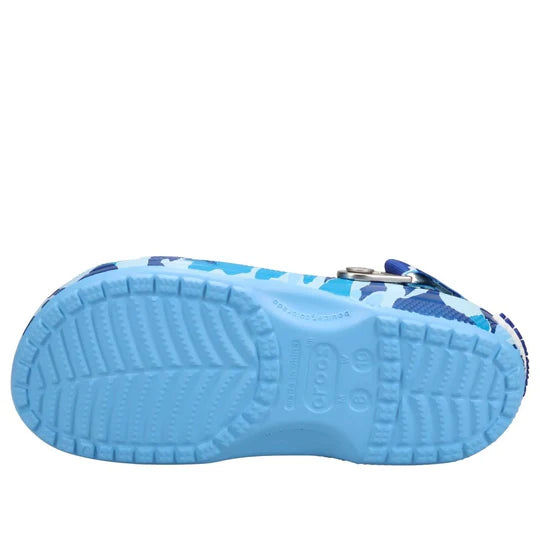 209627 4TB Crocs Classic Clog A Bathing Ape ABC Camo Blue