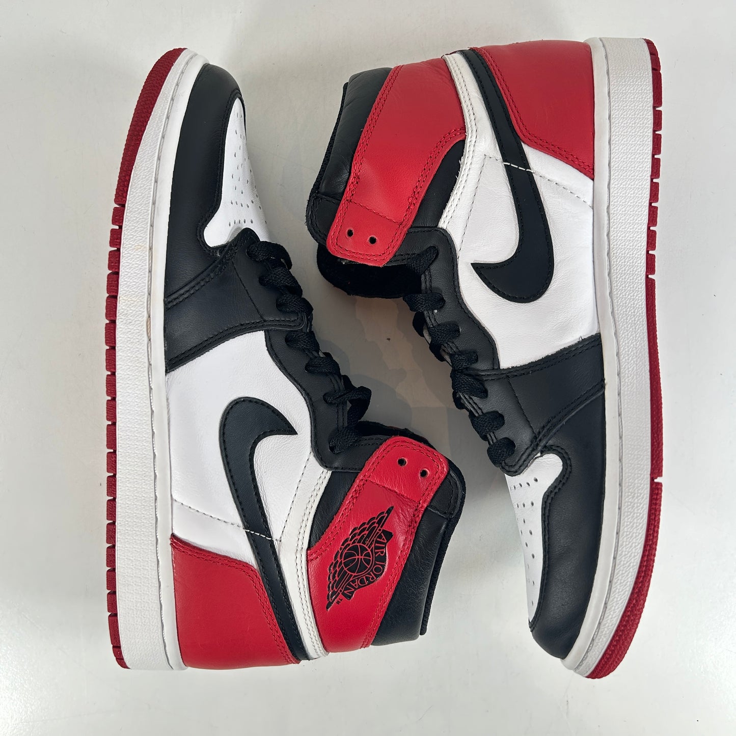 555088 125 Jordan 1 Retro Black Toe (2016) (2016) [USED] - 9 M (Used) (Replace Box)