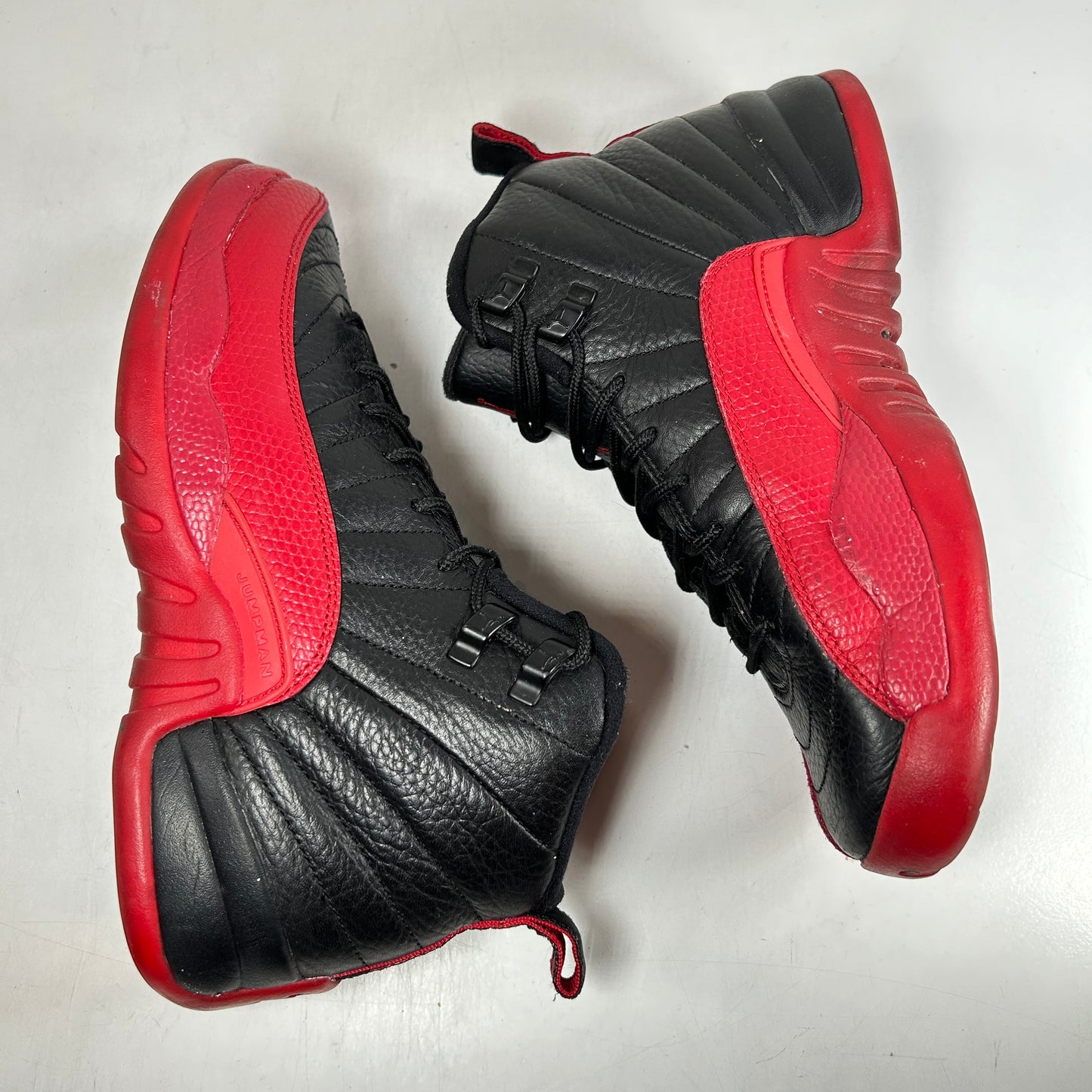 153265 002 Jordan 12 Retro Flu Game (2016) (GS) [USED] - 6 Y (Used) (No Box)