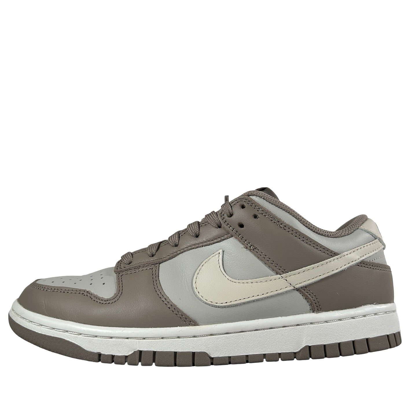 FD0792 001 Nike Dunk Low Bone Beige (Women's) [USED] - 7 W (Used)