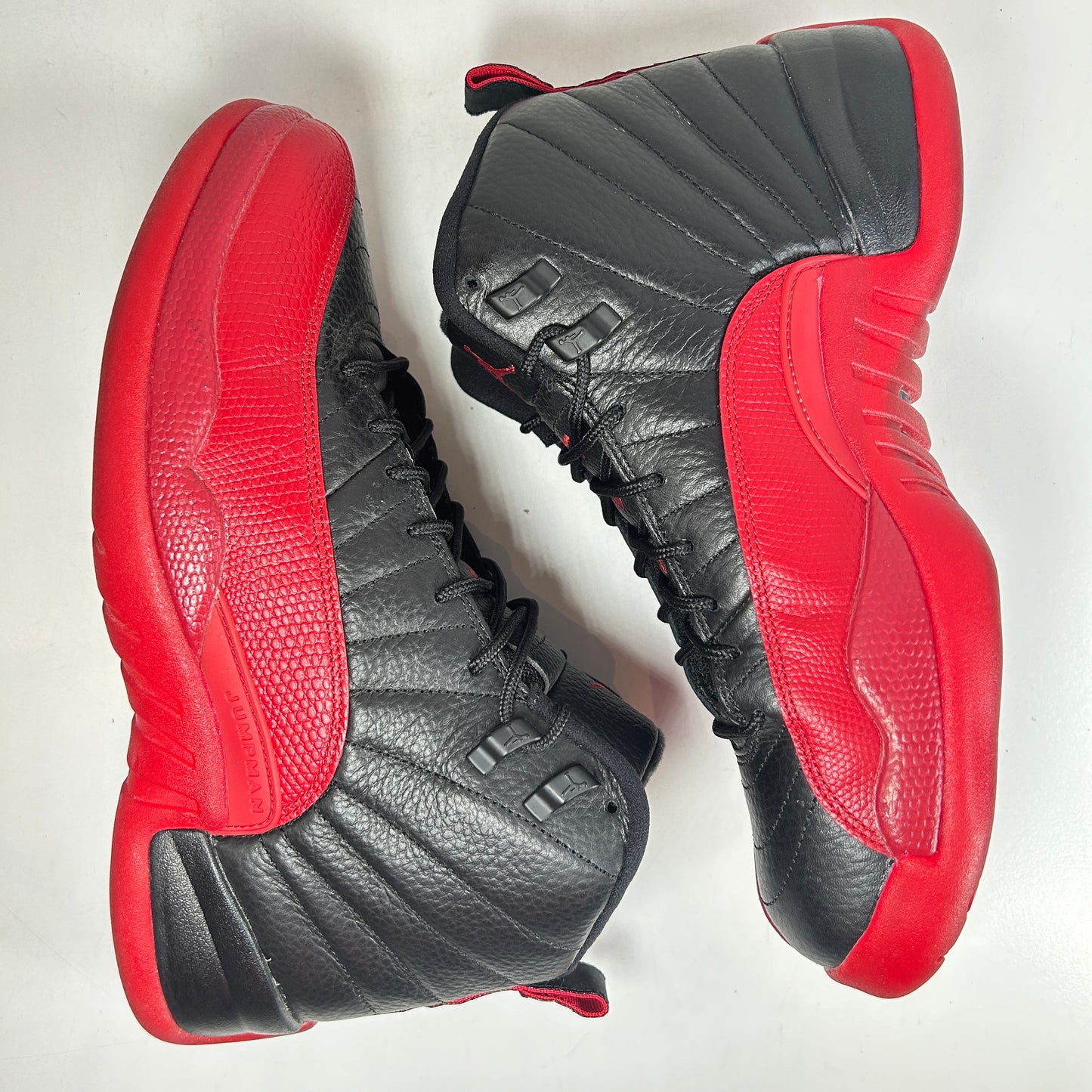 130690 002 Jordan 12 Retro Flu Game (2016) [USED] - 10 M (VNDS) (No Box)