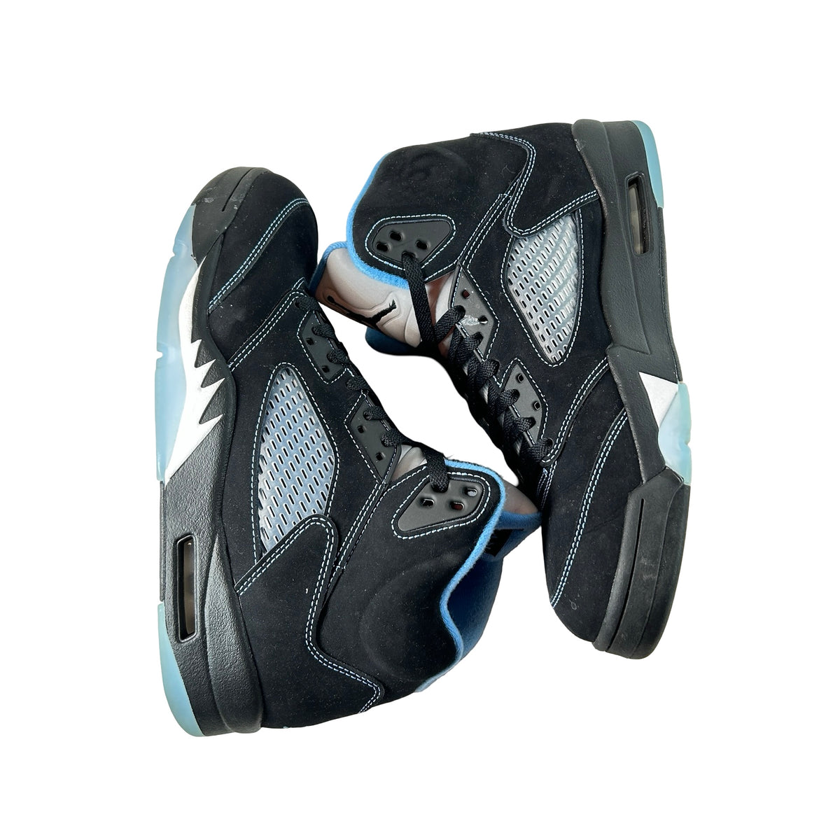 DD0587 008 Jordan 5 Retro Black University Blue (2026) [USED] - 10 M (Used4)