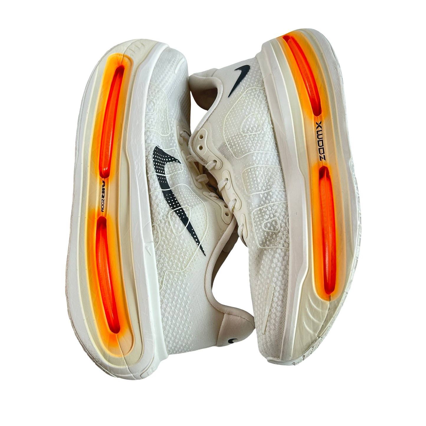 IQ4035 100 Nike Vomero Premium Sail Coconut Milk [USED] - 9.5 M (Used)