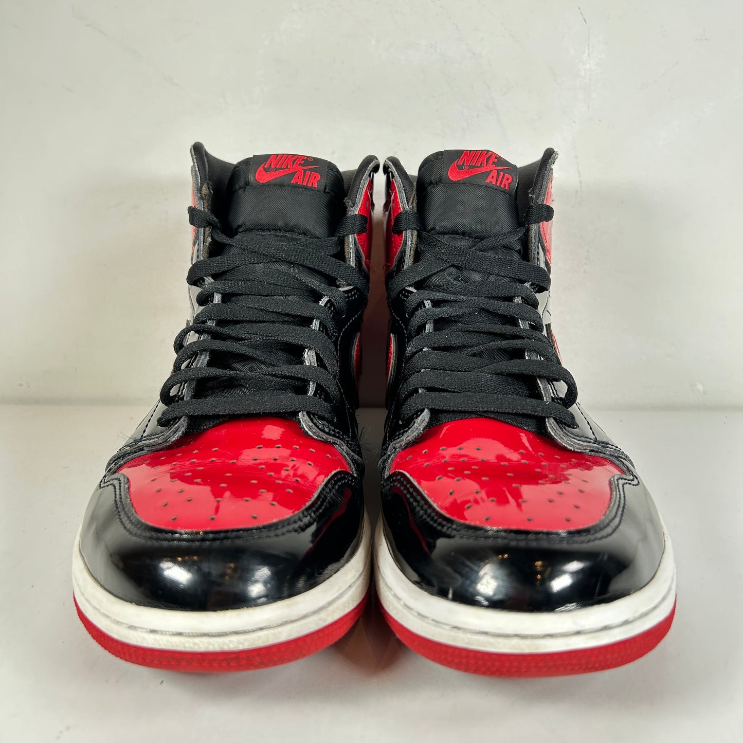 555088 063 Jordan 1 Retro High OG Patent Bred [USED] - 10 M (Used2)