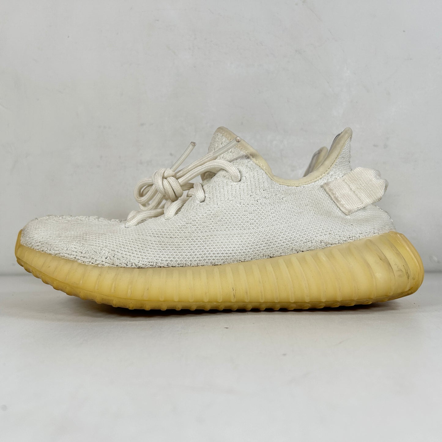 CP9366 Yeezy 350 V2 Cream White [USED] - 4.5 M (Used)