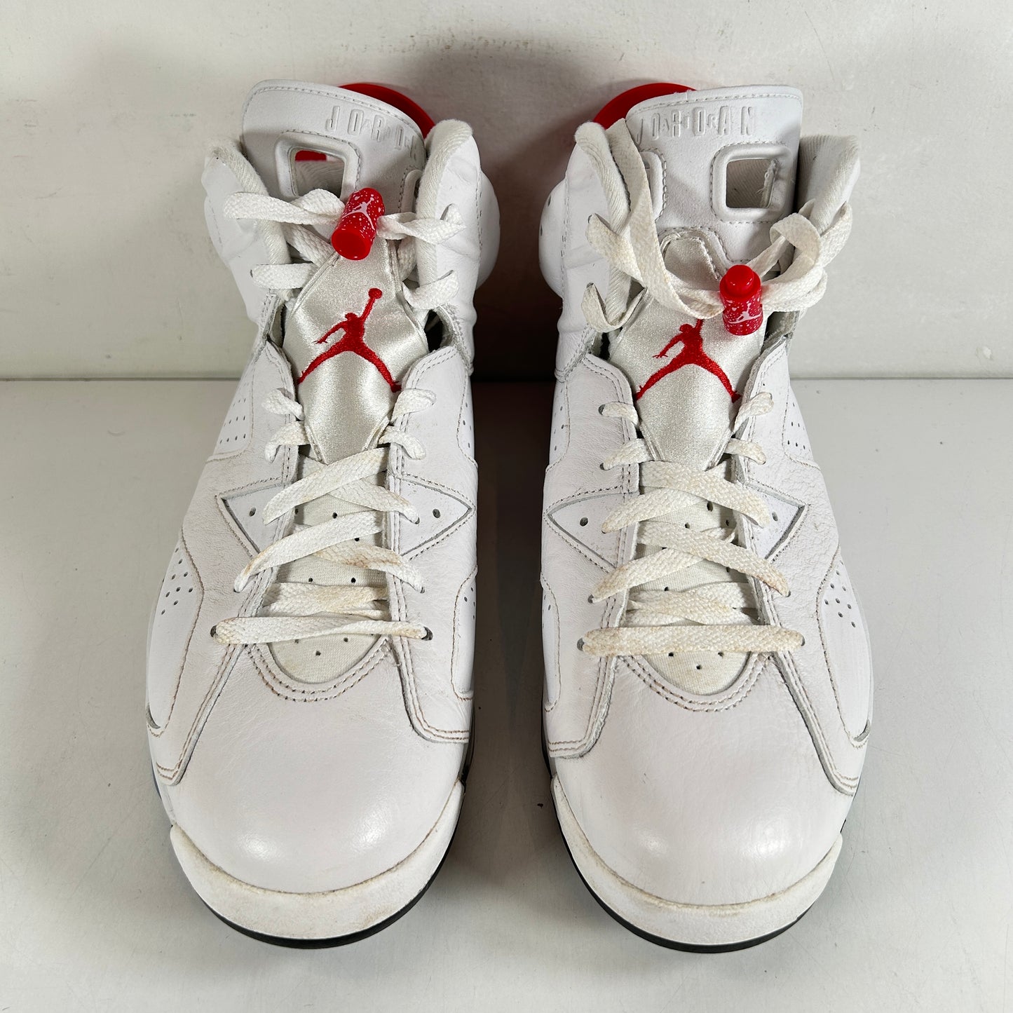 CT8529 162 Jordan 6 Retro Red Oreo [USED] - 10.5 M (Used)