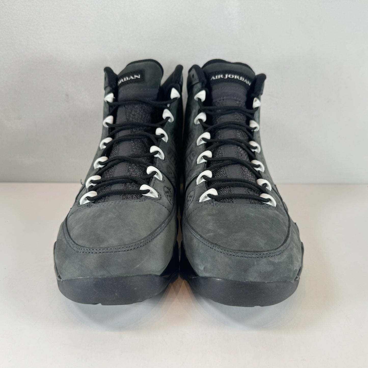 302370 013 Jordan 9 Retro Anthracite [USED] - 9.5 M (Used) (No Box)