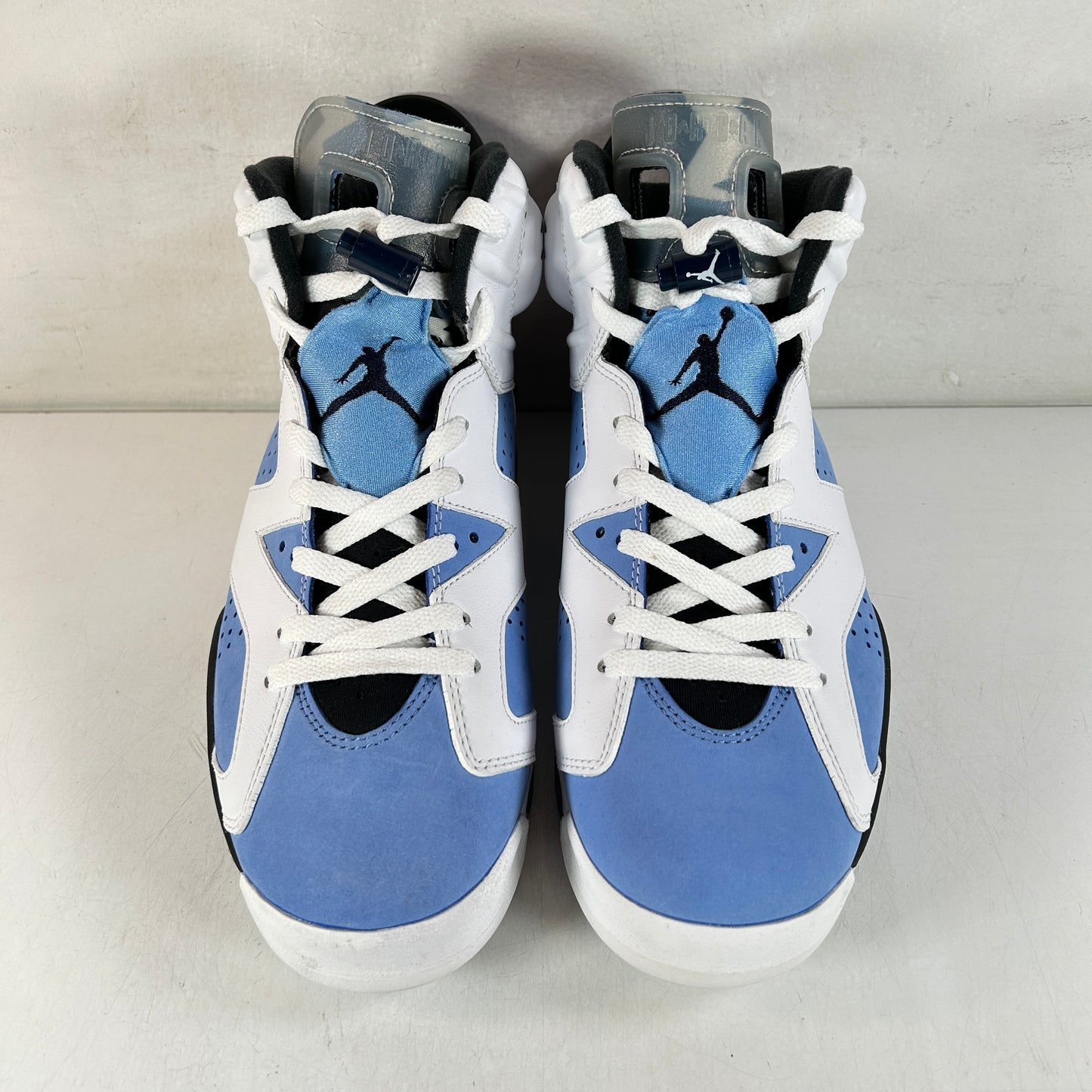 CT8529 410 Jordan 6 Retro UNC White [USED] - 9 M (Used2)