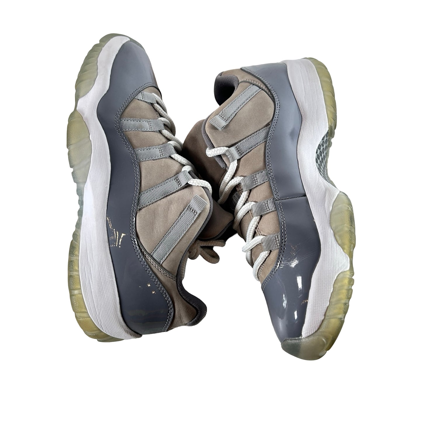 528895 003 Jordan 11 Retro Low Cool Grey [USED]  - 9 M (Used)