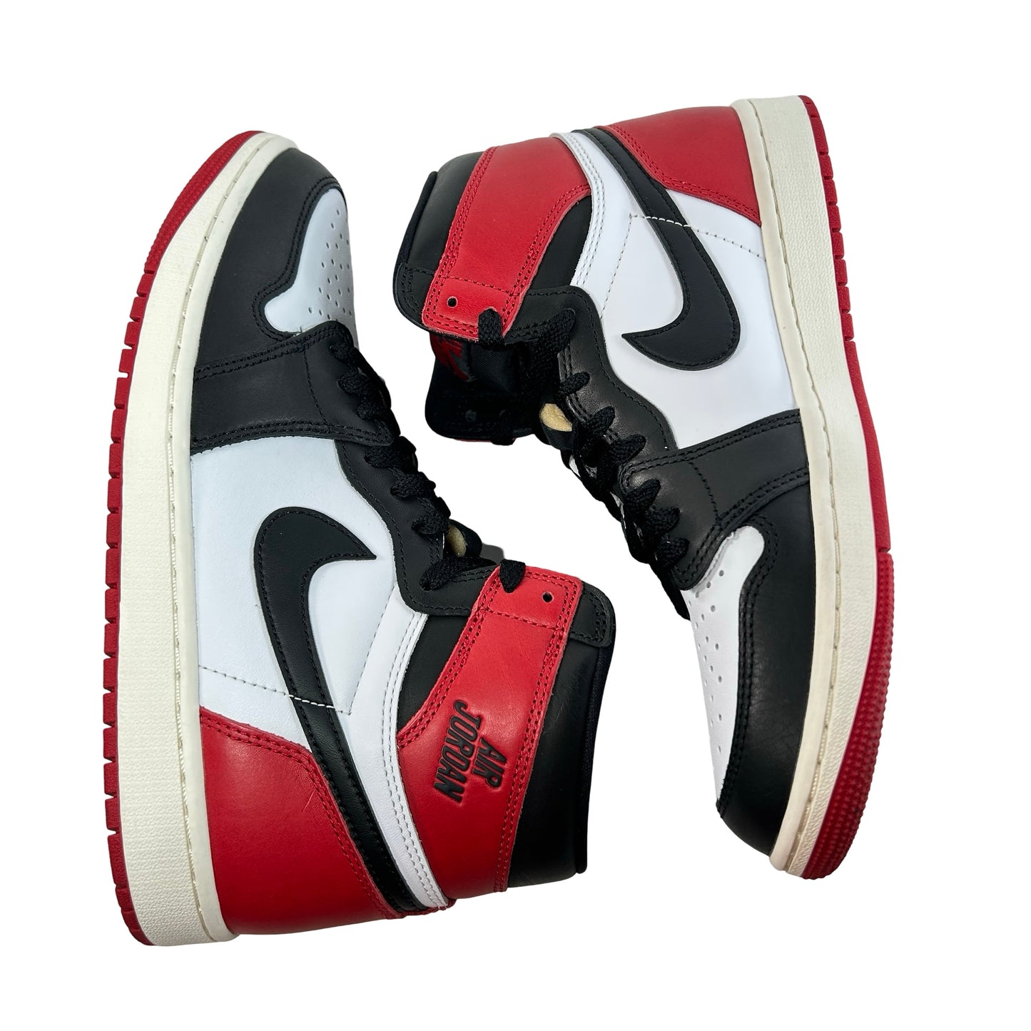 DZ5485 106 Air Jordan 1 High OG Black Toe Reimagined [USED] - 9.5 M (Used3)