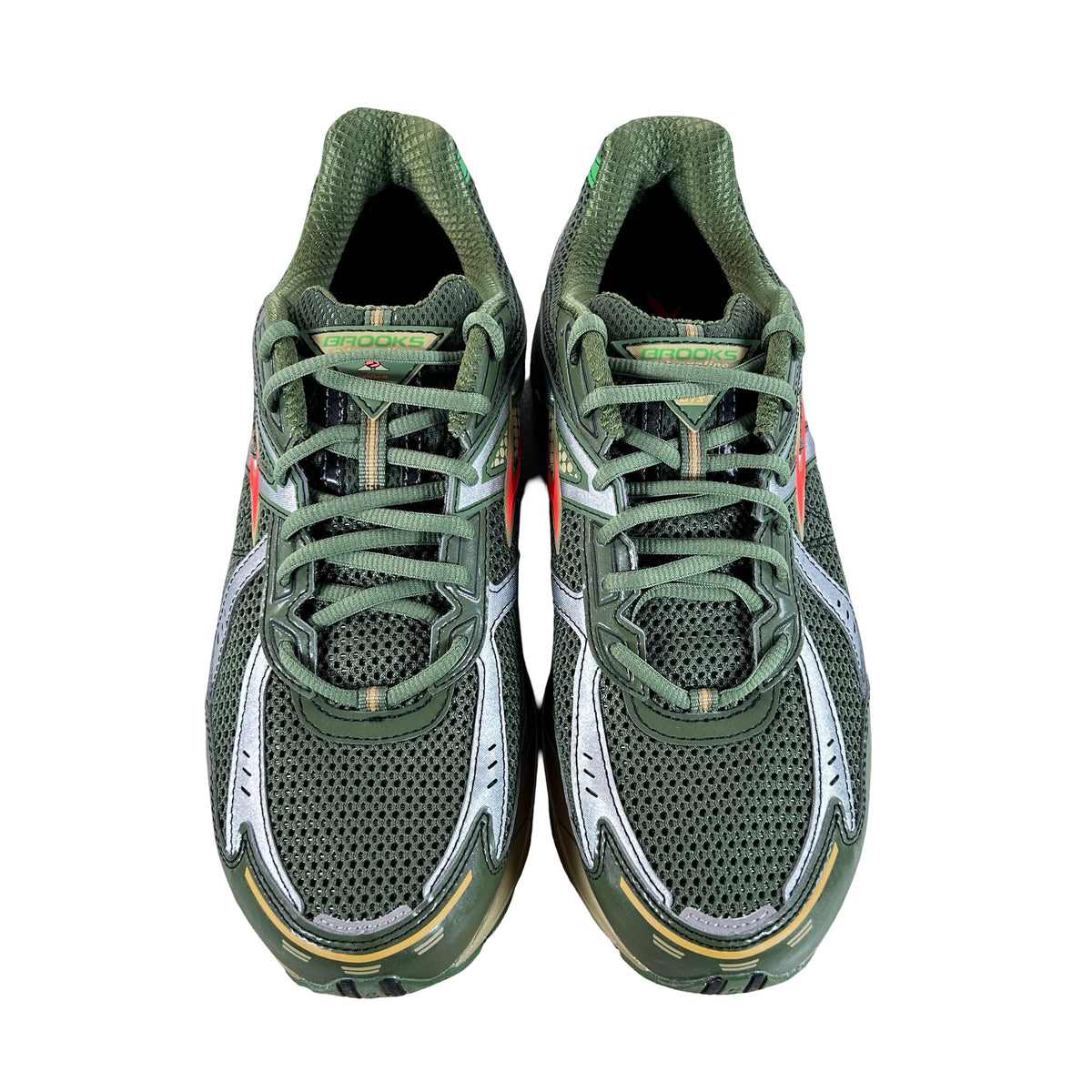 100058 1D 372 Brooks Adrenaline GTS 10 Forest Green Red