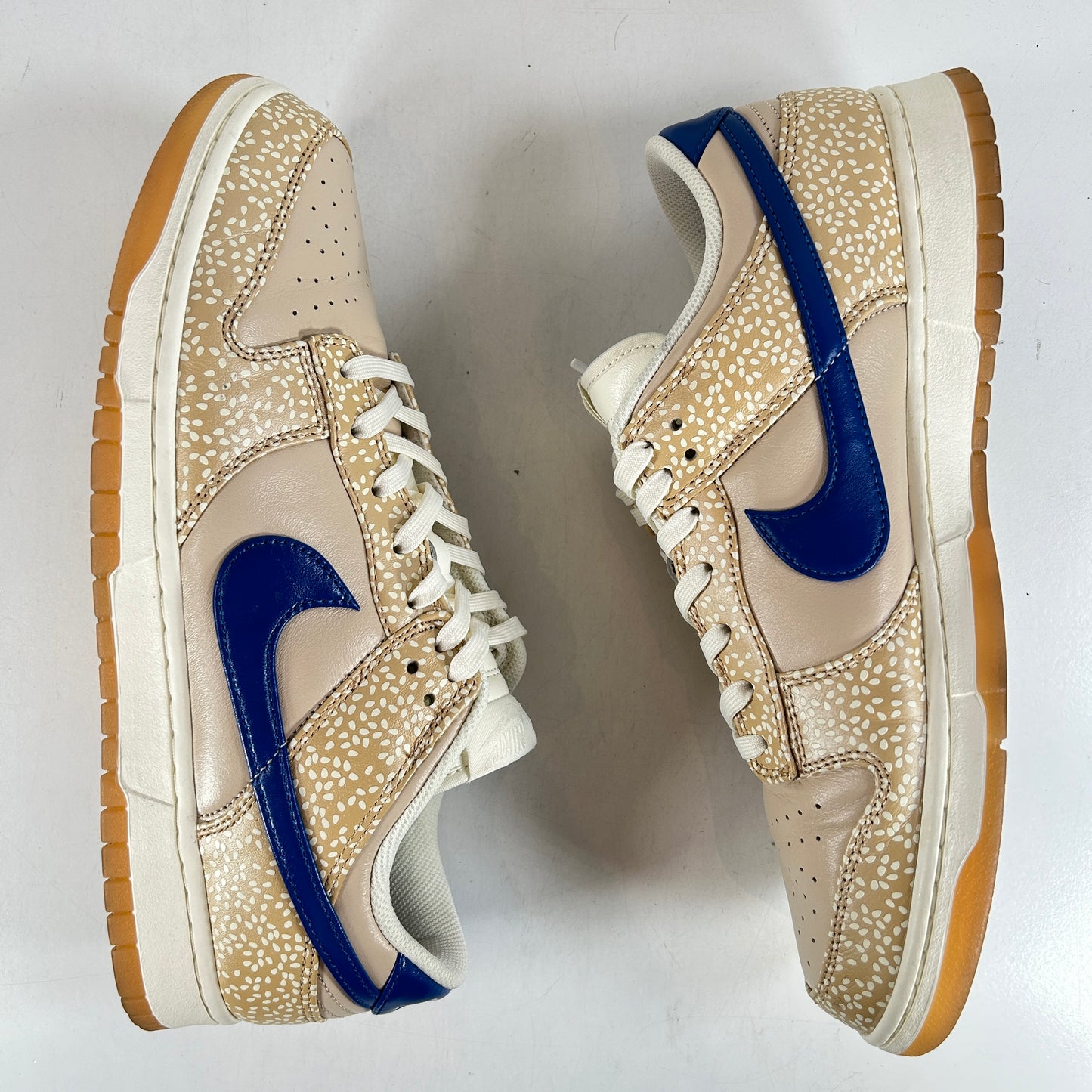 DZ4853 200 Nike Dunk Low Montreal Bagel Sesame [USED] - 13 M (Used)