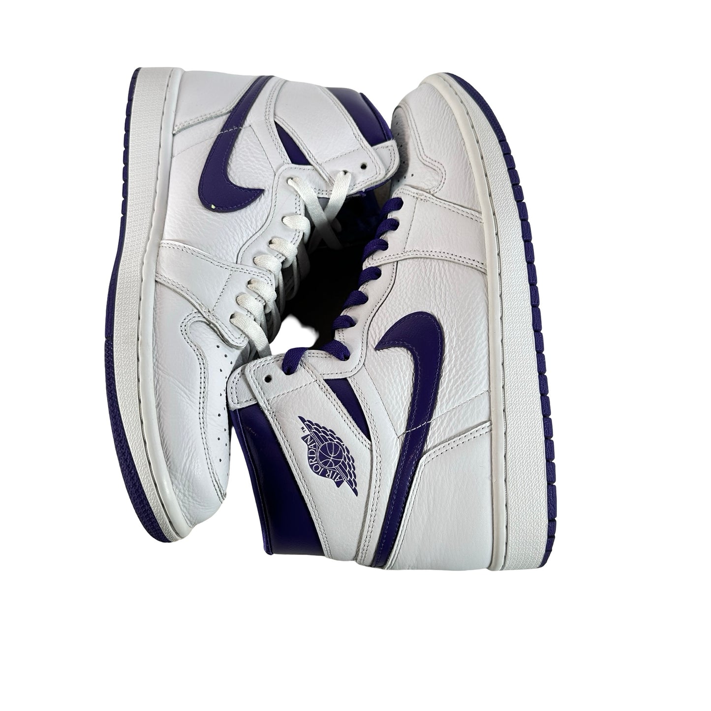 CD0461 151 Wmns Jordan 1 Retro High Court Purple [USED] - 11.5 W (Used2)