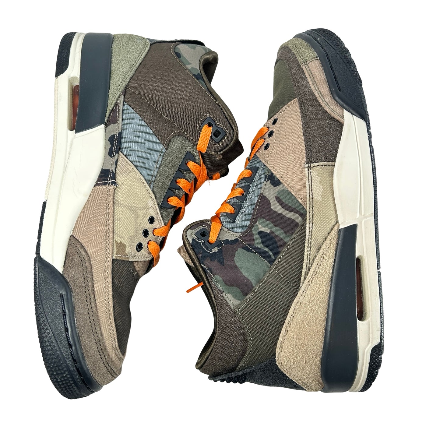 DO1830 200 Jordan 3 Retro Patchwork Camo [USED] - 8.5 M (Used)