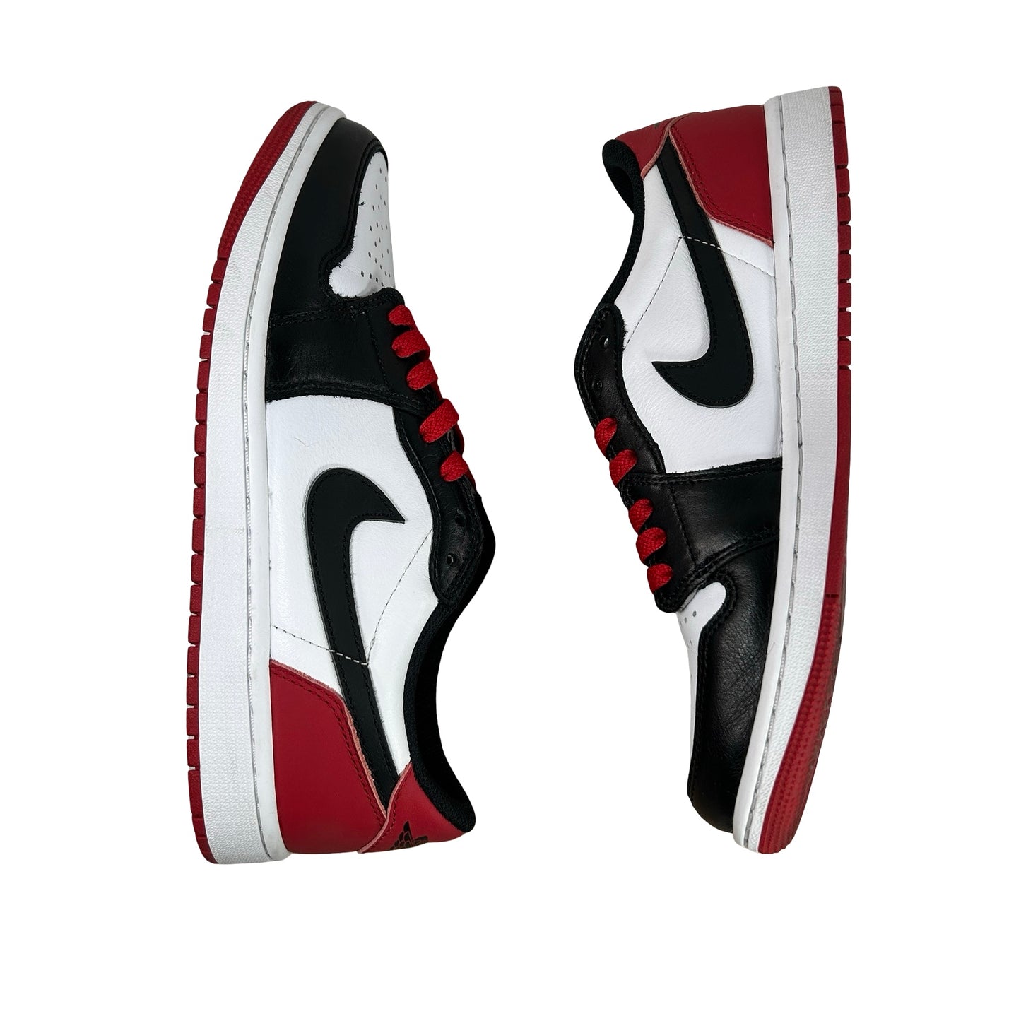 CZ0790 106  Jordan 1 Retro Low OG Black Toe (2023) [USED] - 8.5 M (Used) (No Box)