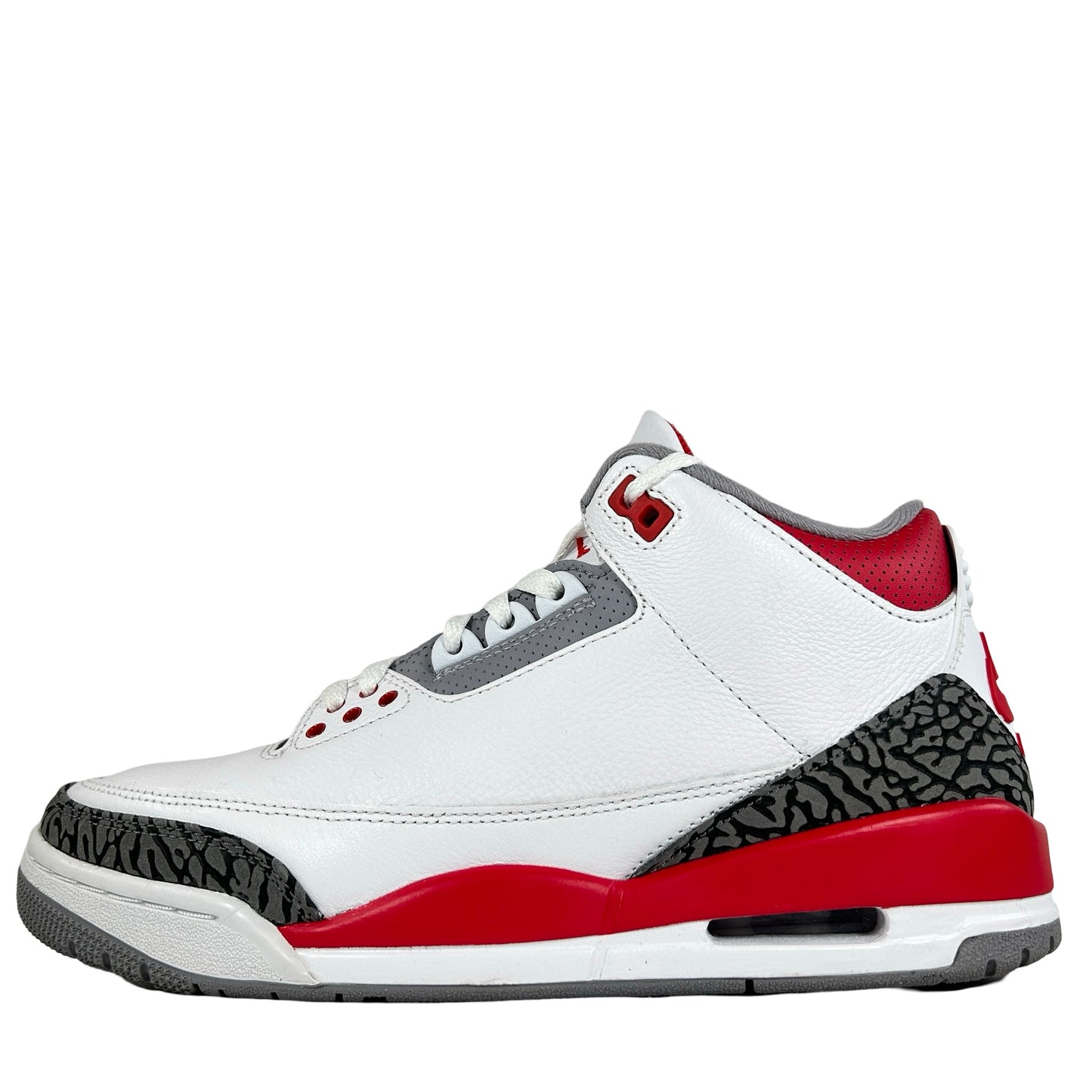 DN3707 160 Jordan 3 Retro Fire Red (2022) [USED] - 8.5 (VNDS)