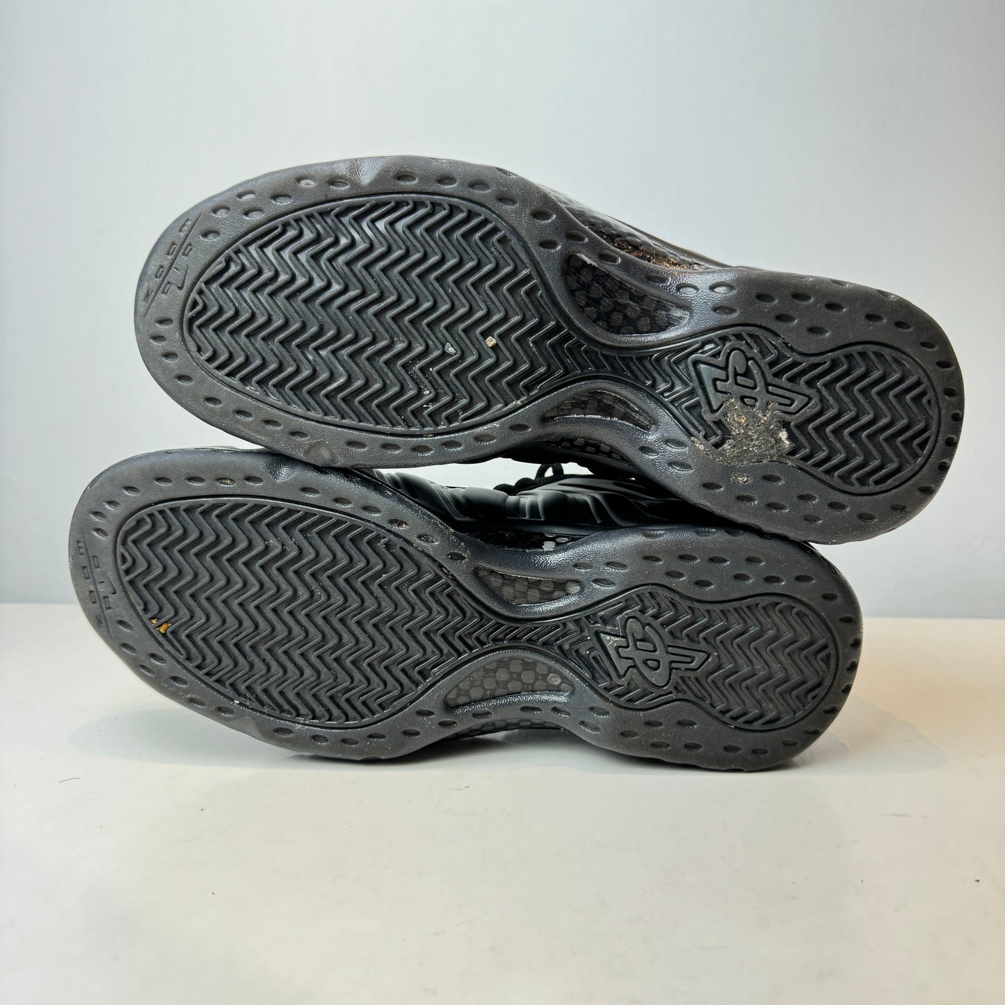 FD5855 001 Nike Air Foamposite One Anthracite (2023) [USED] - 10 M (Used)