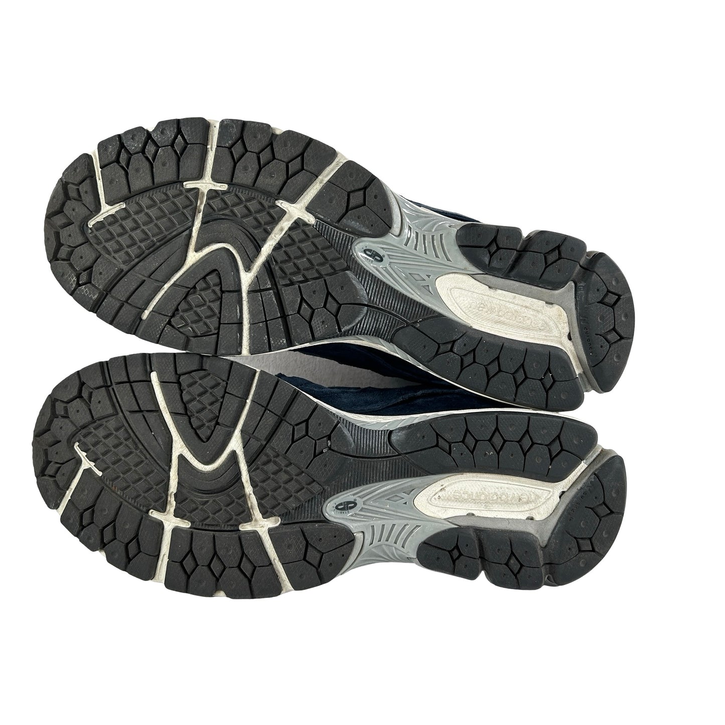 M2002RDF New Balance 2002R Protection Pack Dark Navy [USED] - 9.5 M (Used)
