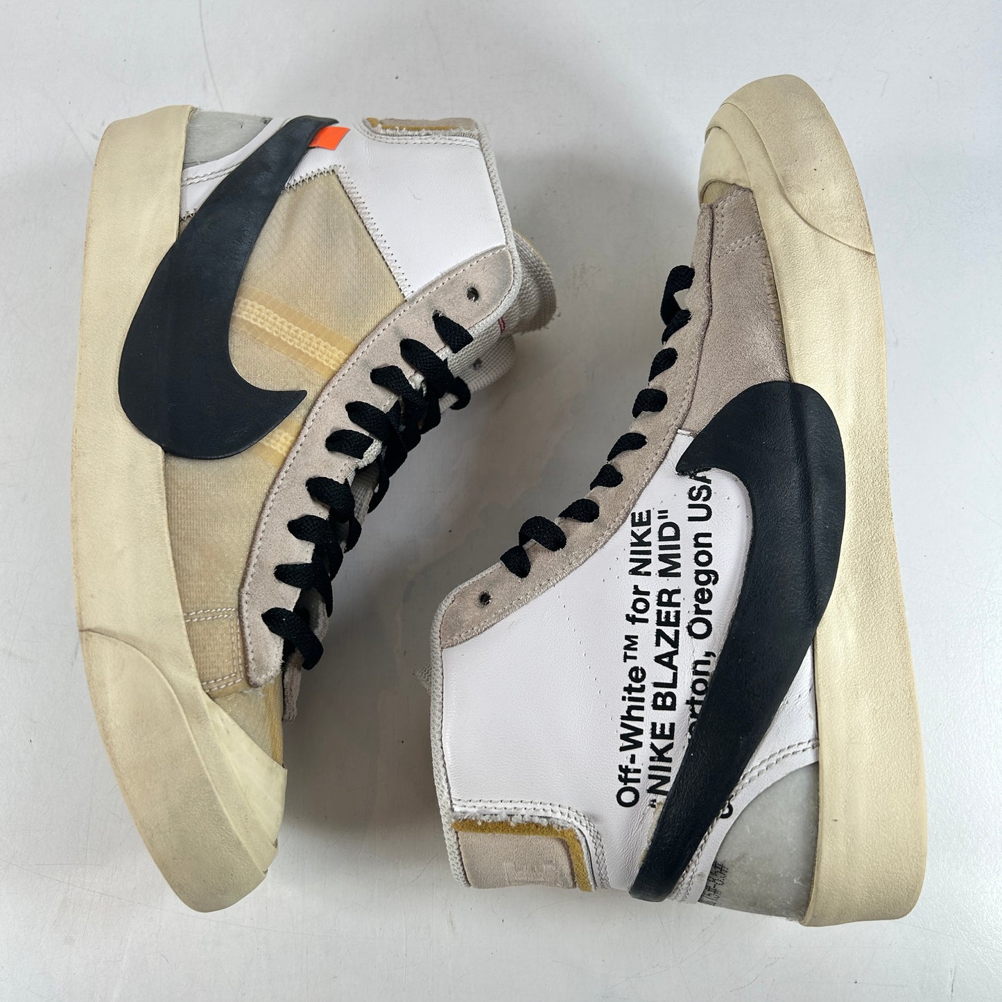 AA3832 100 Nike Blazer Mid Off-White [USED] - 8 M (Used)