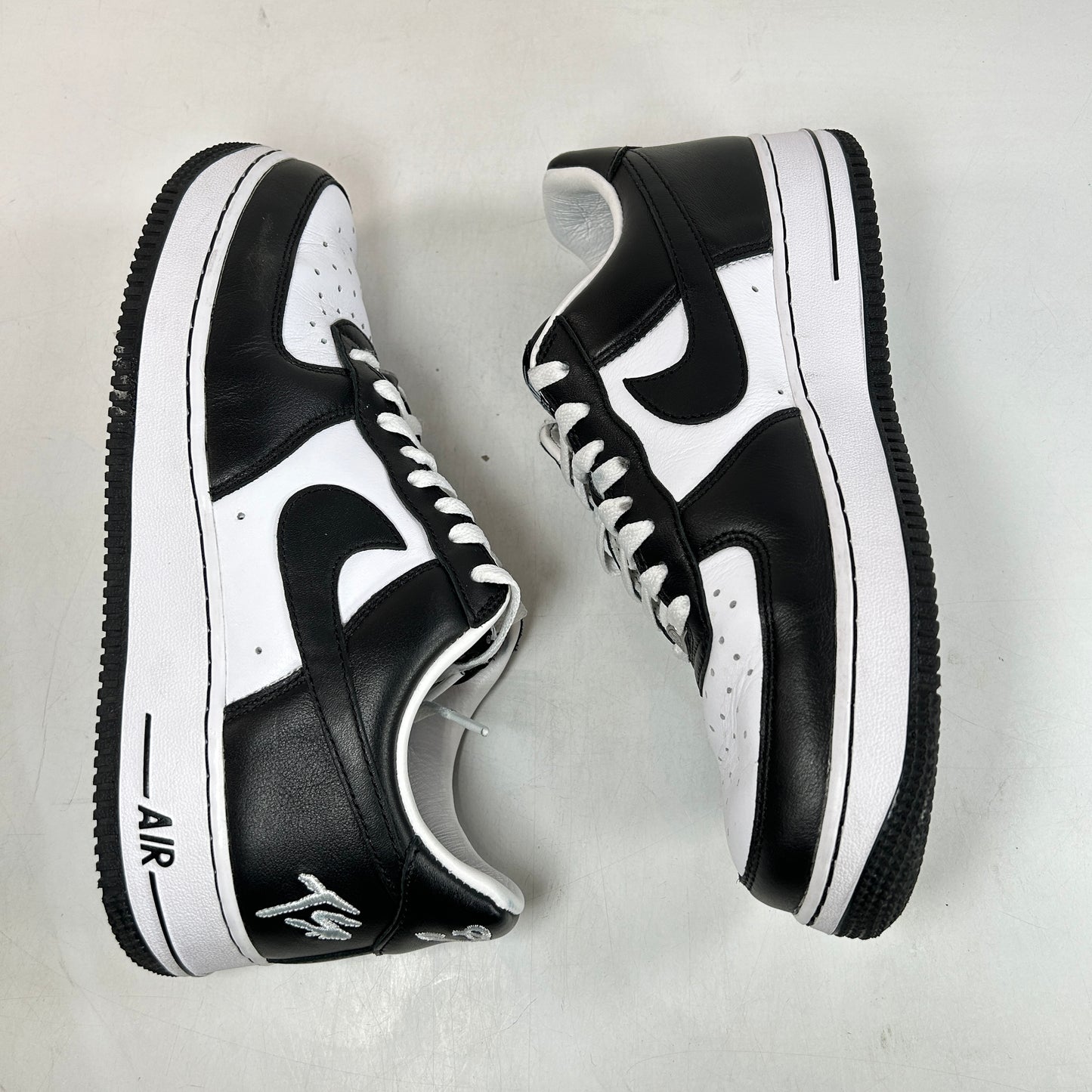 FJ5756 100 Nike Air Force 1 Low QS Terror Squad Blackout [USED] - 8.5 M (Used) (No Box2)