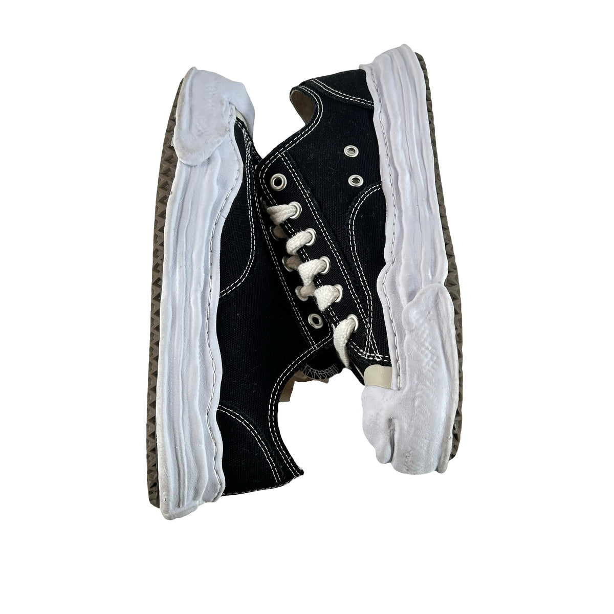 AO5FW702 Maison Mihara Yasuhiro Hank OG Sole Canvas Low Black [USED] - 43 EU / 10 M (Used)