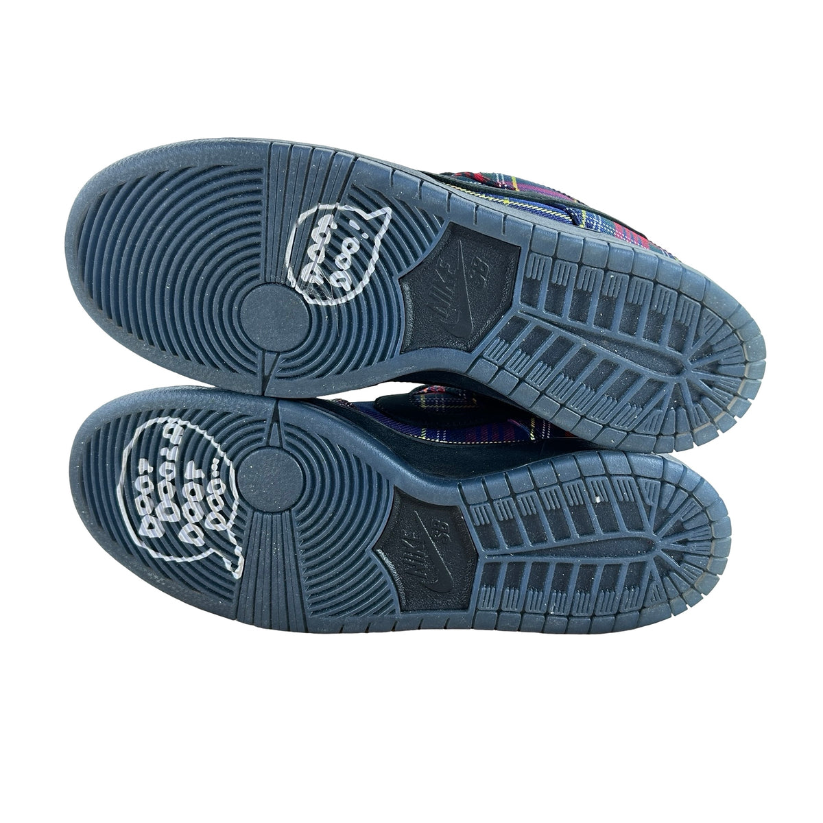 II1493 600 Nike SB Dunk Low Nardwuar [USED] - 9.5 M (Used)