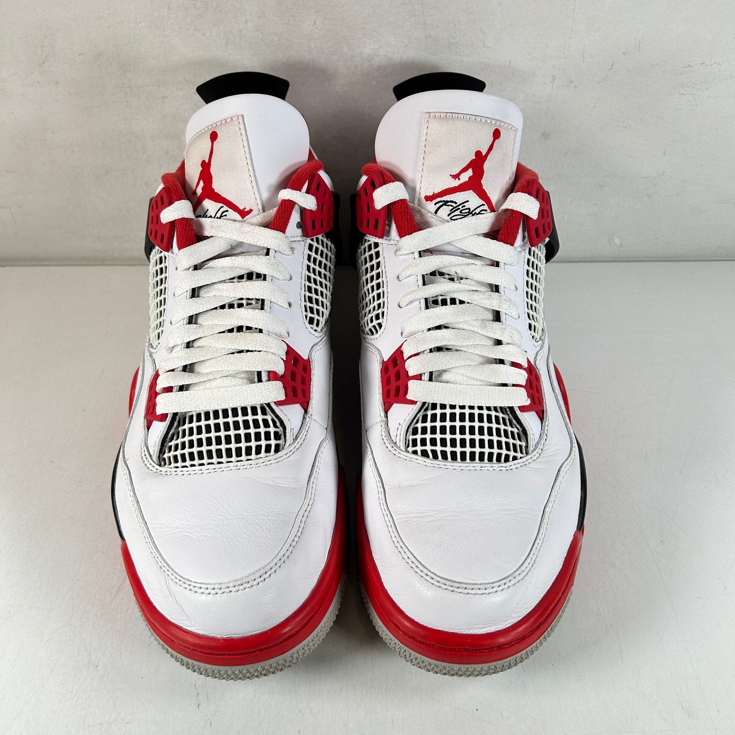 DC7770 160 Jordan 4 Retro Fire Red (2020) [USED] - 9.5 M (Used2)