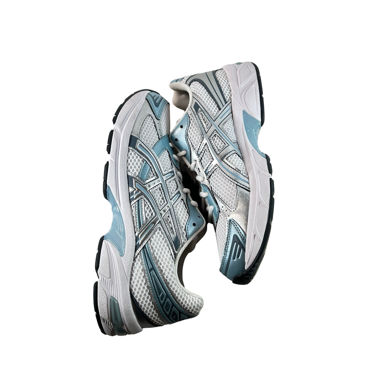 1201A256 116 ASICS Gel-1130 White Shark Skin [USED] - 8.5 M (Used2)