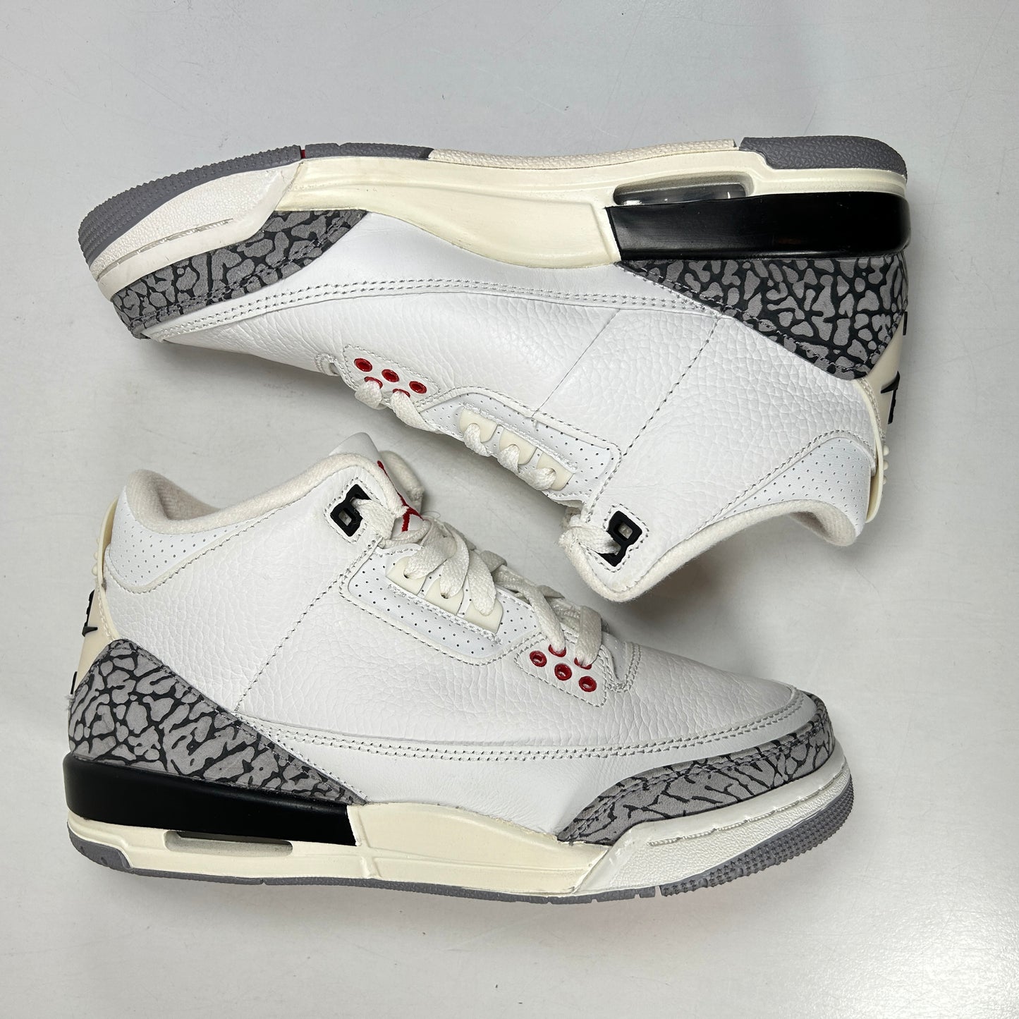 DM0967 100 Jordan 3 Retro White Cement Reimagined (GS) [USED]  - 6.5 Y (Used2) (No Box2)