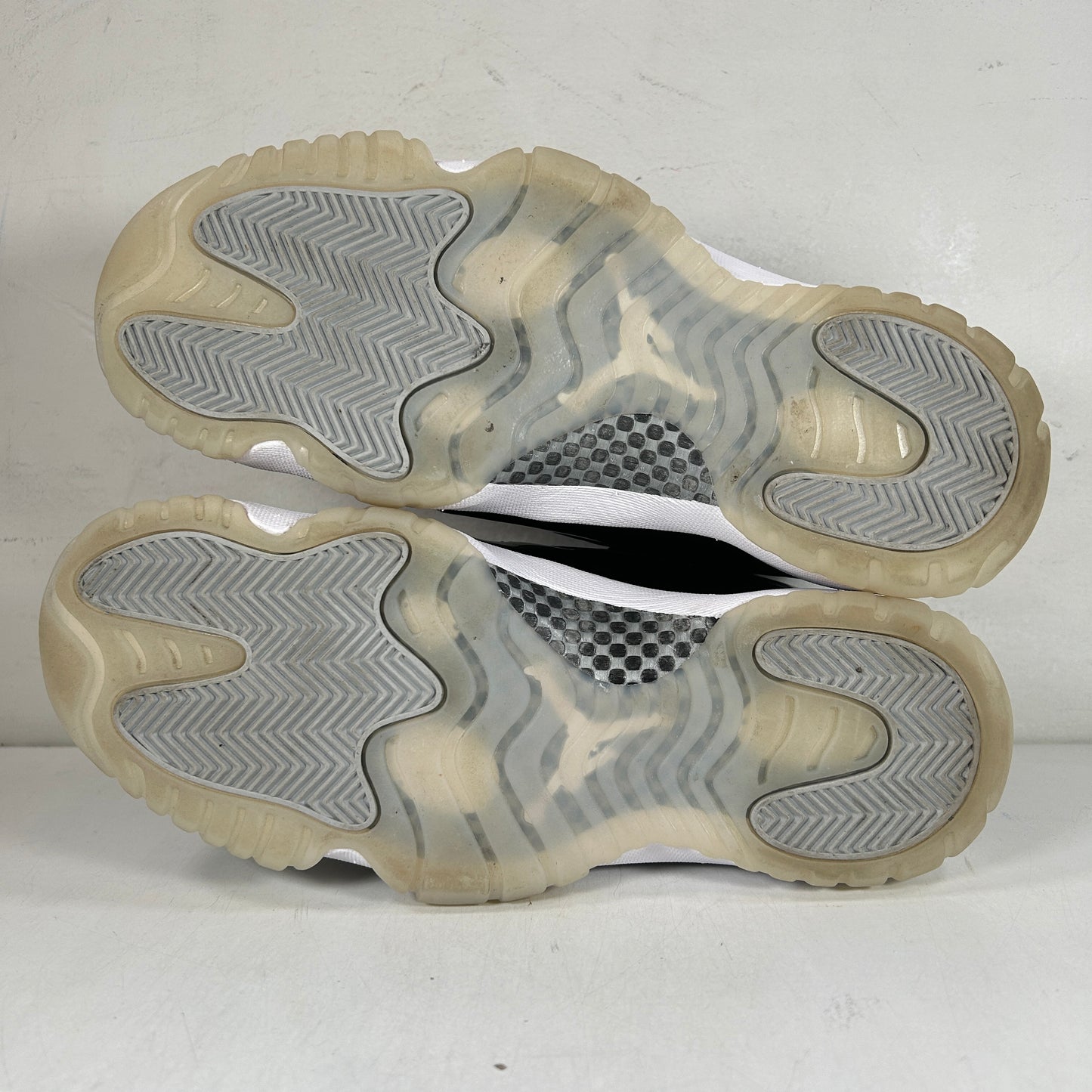 CT8012 011 Jordan 11 Jubilee [USED] - 9.5 M (Used) (No Box)