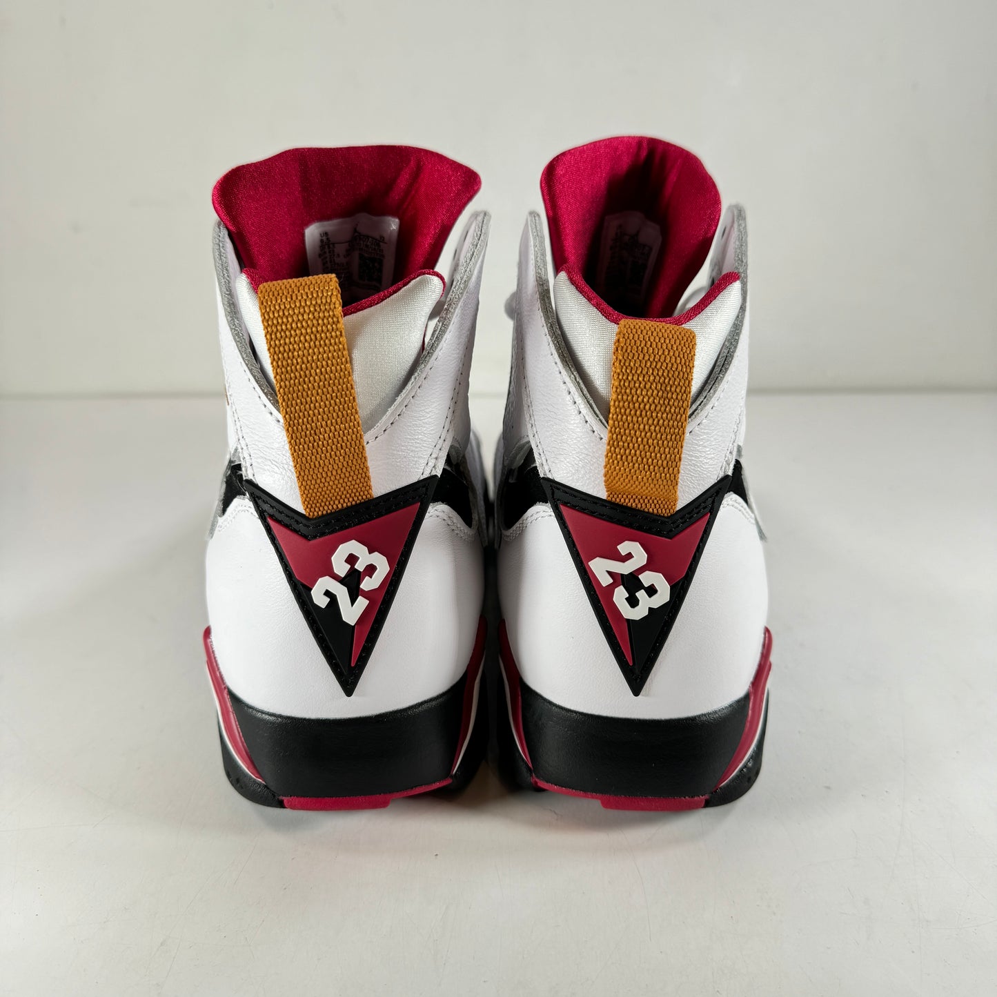 CU9307 106 Jordan 7 Retro Cardenal (2022)