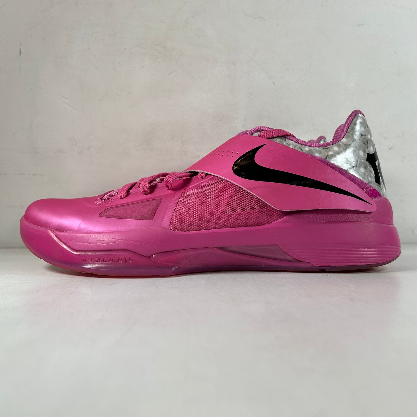 HF9098 600 Nike KD 4 Aunt Pearl (2024) [USED] - 11.5 M (Used)