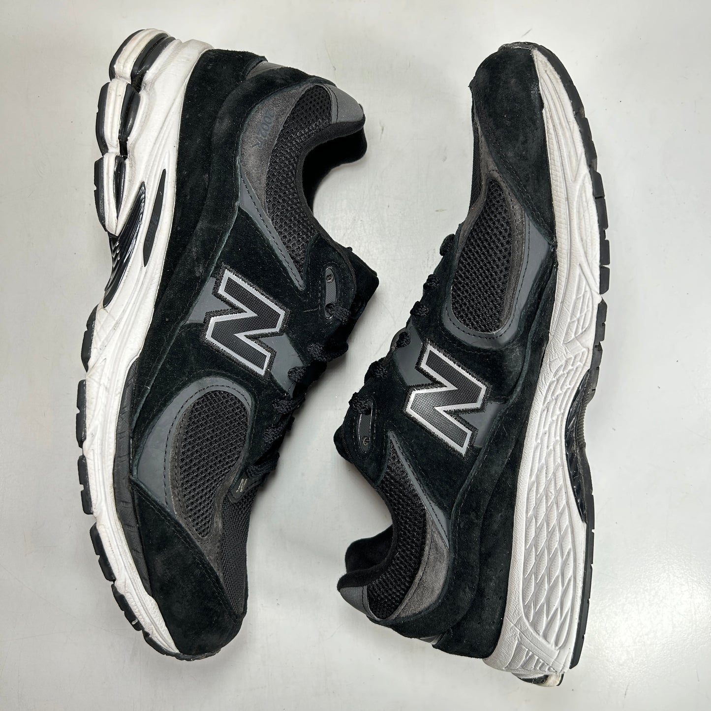 M2002RBK New Balance 2002R Black Gunmetal [USED] - 13 M (Used) (No Box)