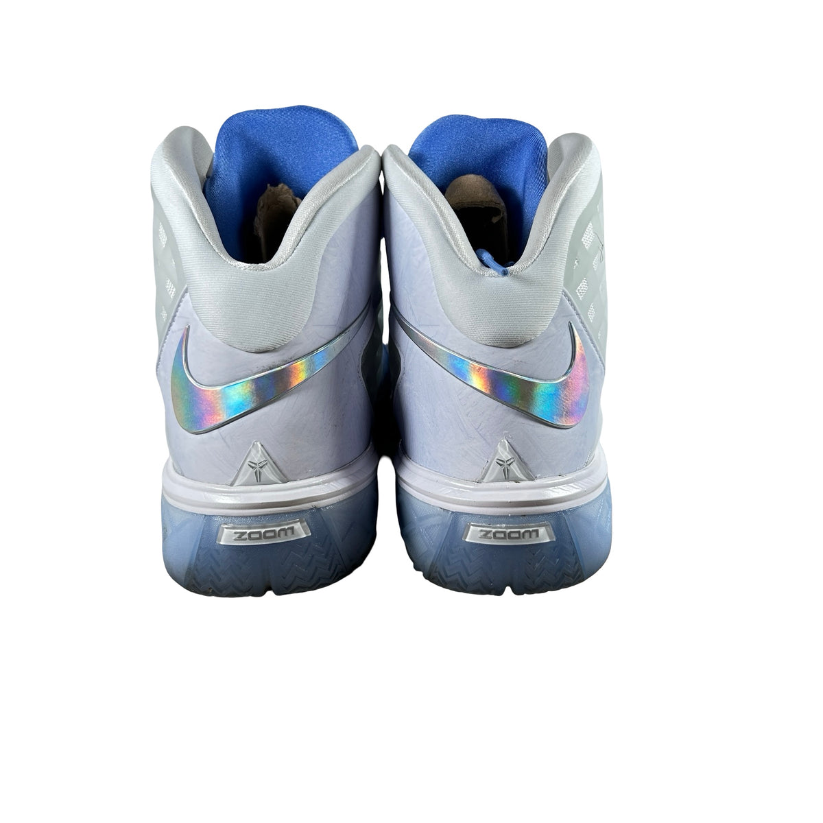 IQ5338 400 Nike Kobe 3 Protro Christmas [USED] - 13 M (Used)