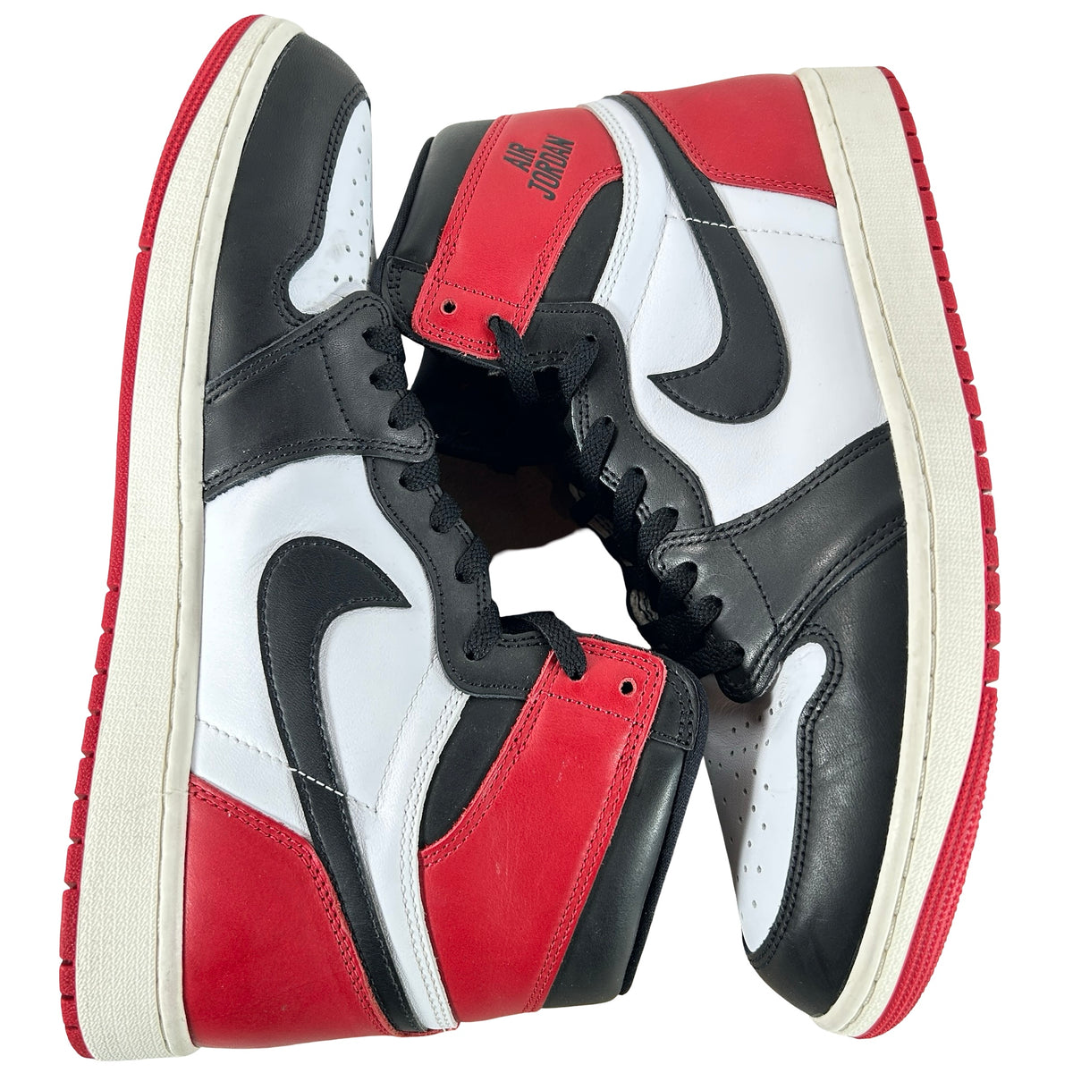 DZ5485 106 Jordan 1 Retro High OG Black Toe Reimagined [USED] - 12 M (Used10)