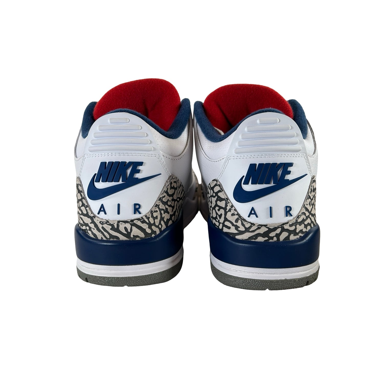 854262 106 Jordan 3 Retro Azul verdadero (2016)