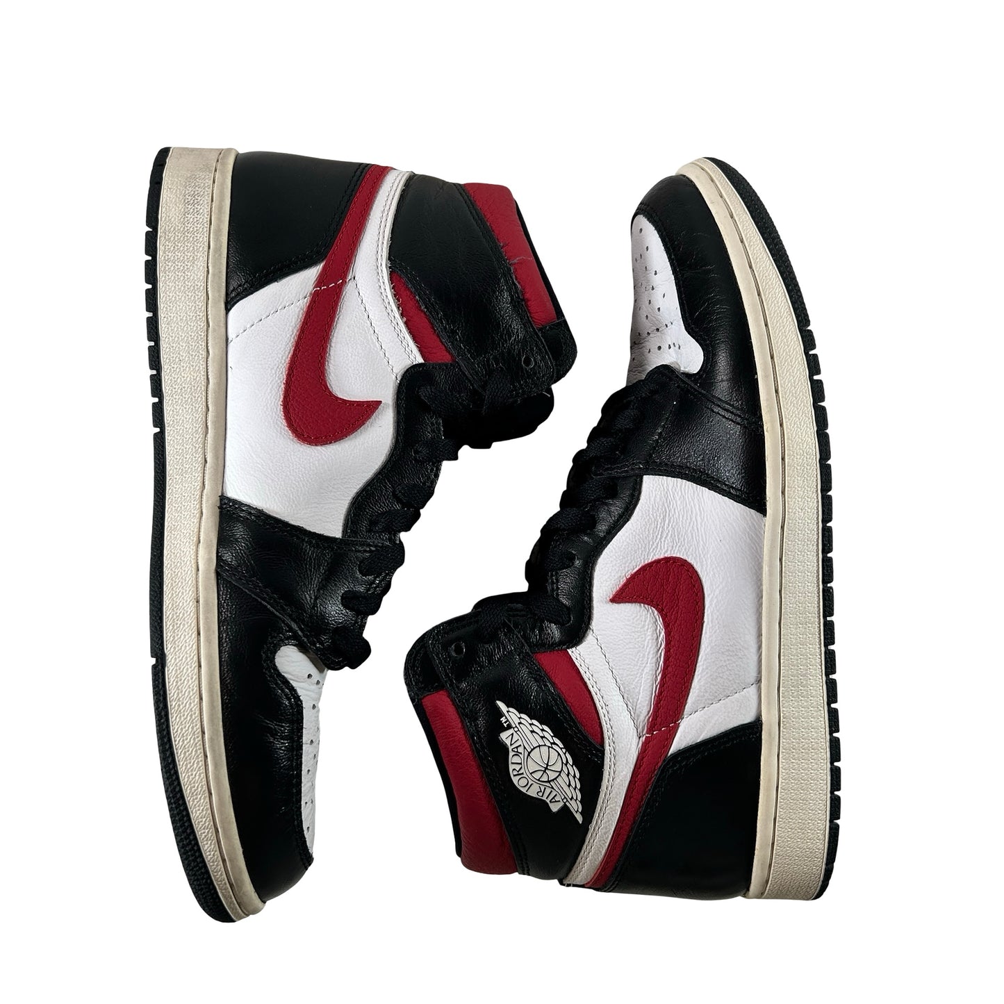 555088 061 Jordan 1 Retro High Black Gym Red [USED] - 9 M (Used) (Replace Box)