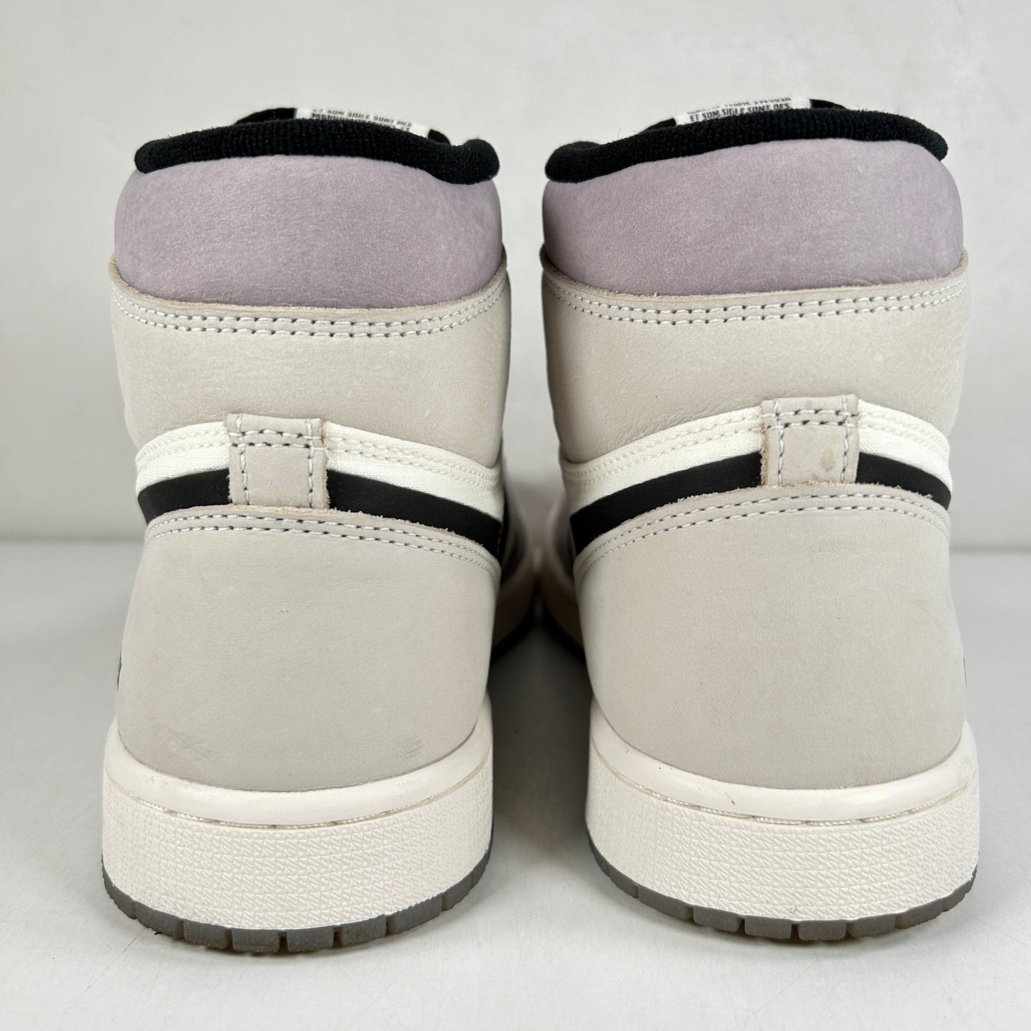 DB2889 100 Jordan 1 Retro High Element Gore-Tex Light Bone [USED] - 8.5 M (VNDS)