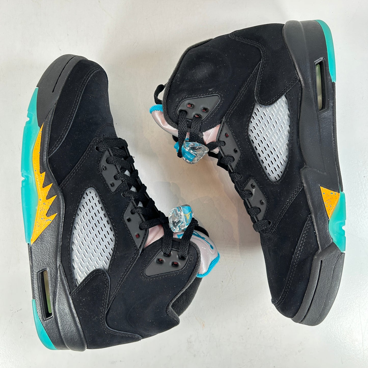 DD0587 047 Jordan 5 Retro Aqua [USED] - 10 M (Used)