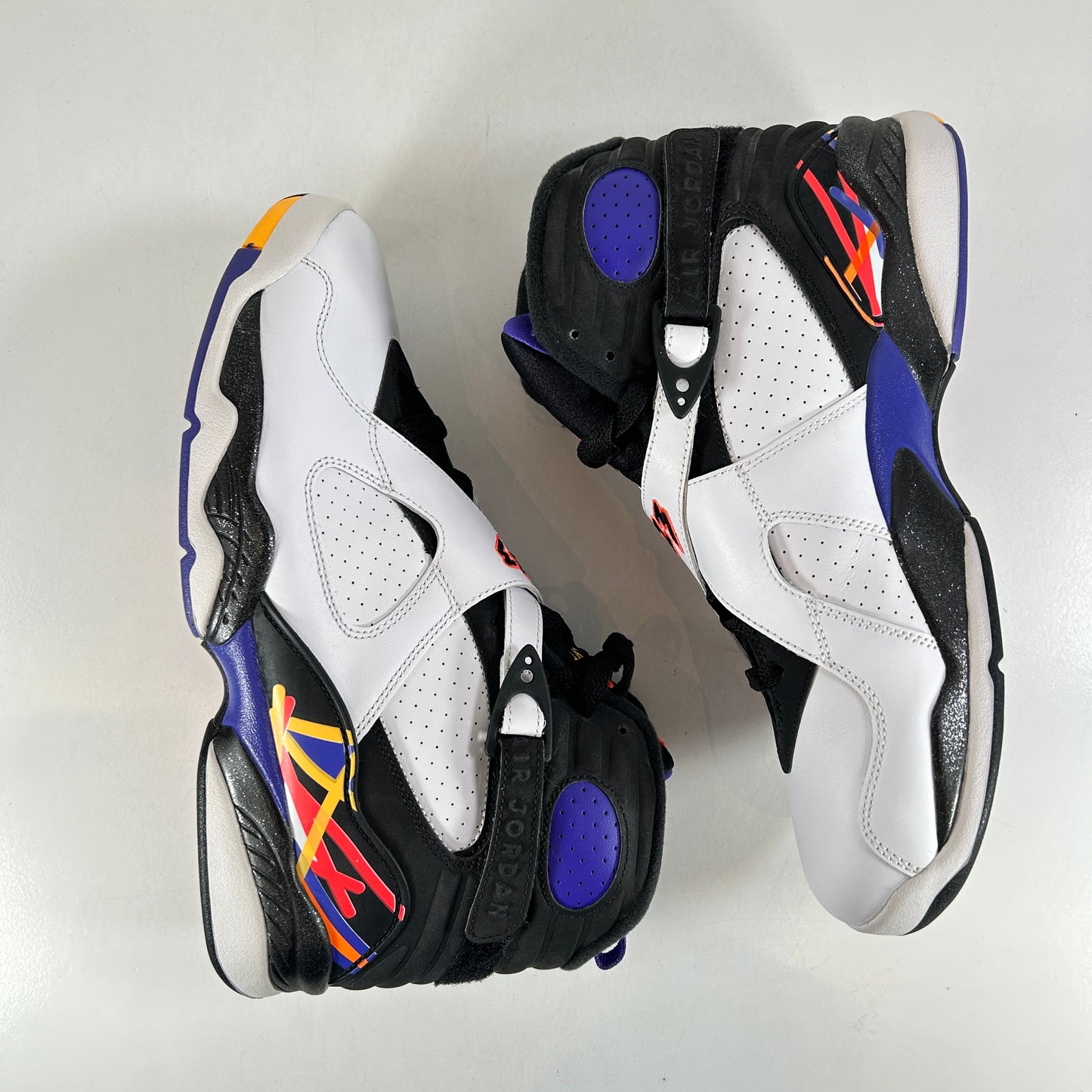 305381 142 Jordan 8 Retro Three Peat [USED] - 10.5 M (VNDS) (Replace Box)