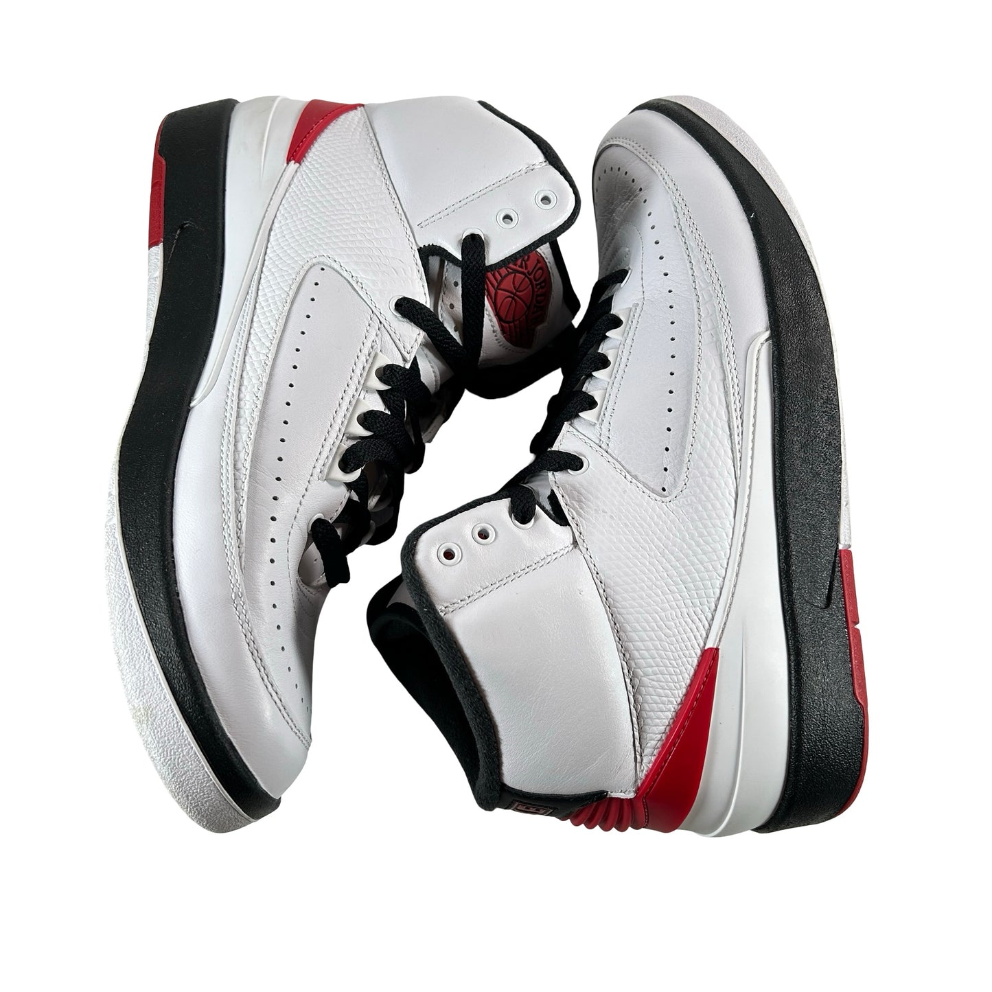 DX2454 106 Jordan 2 Retro OG Chicago (2022) [USED] - 9 M (Used2)