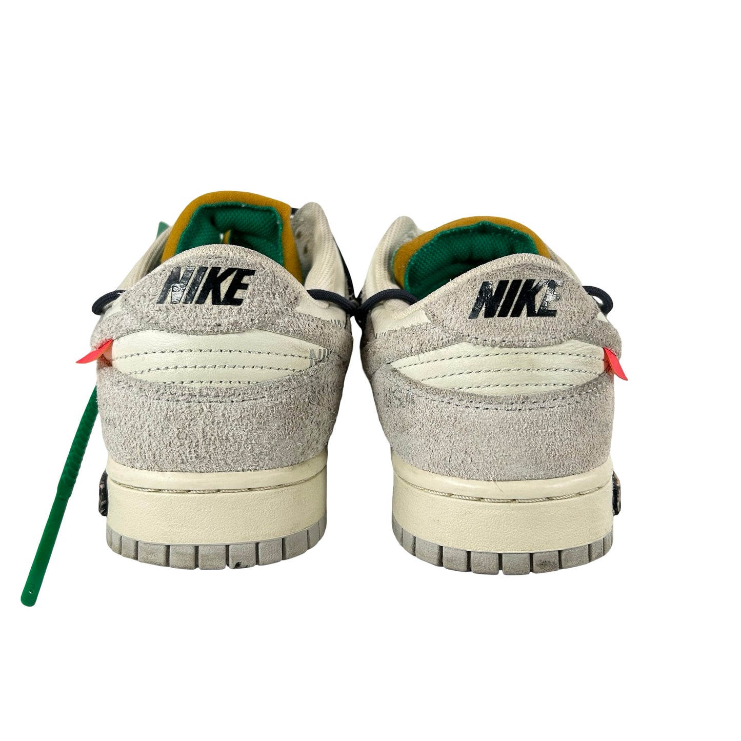DJ0950 115 Nike Dunk Low Off-White Lot 20 [USED] - 9 M (Used)