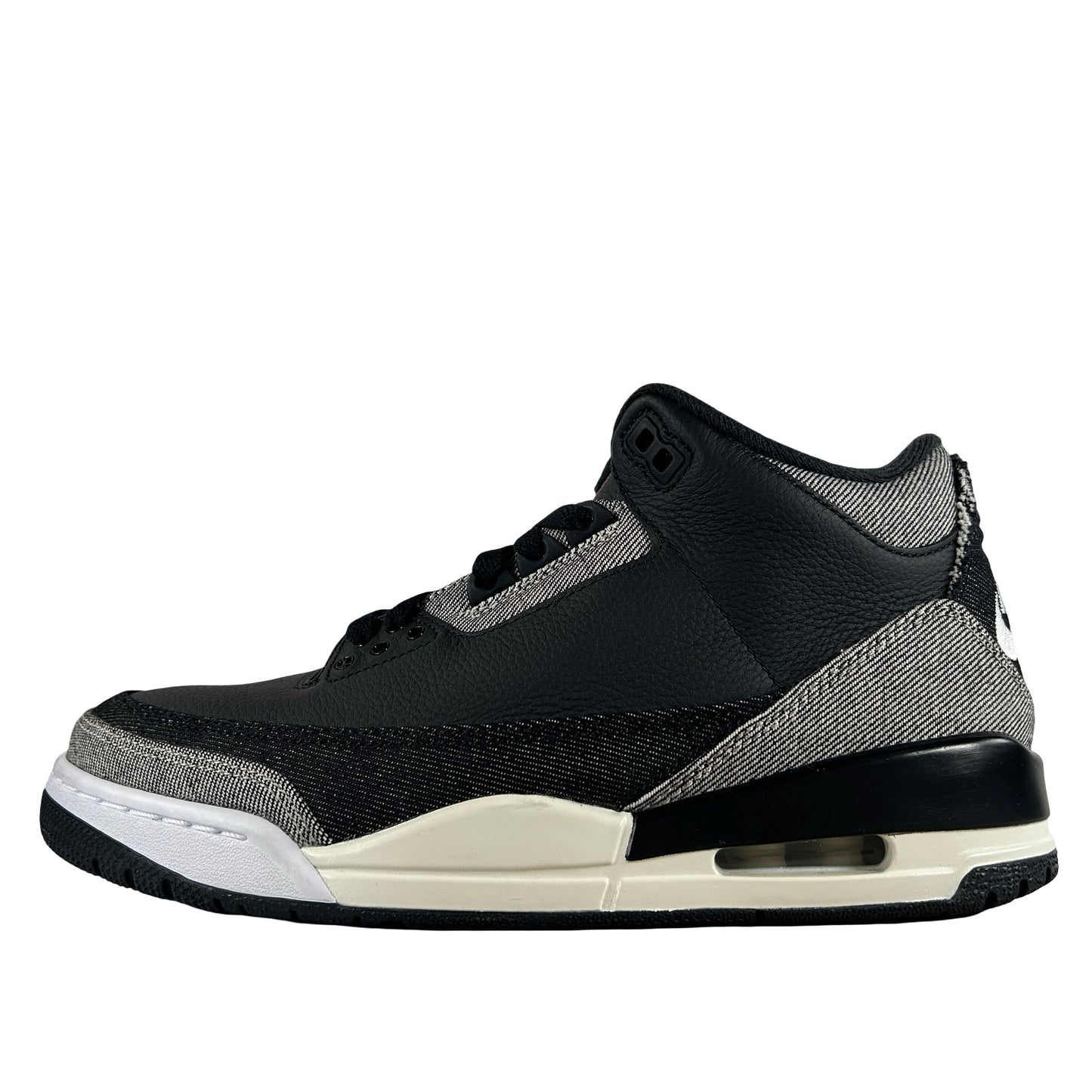 IR0914 400 Jordan 3 Retro Levi’s Black [USED] - 8 M (VNDS)